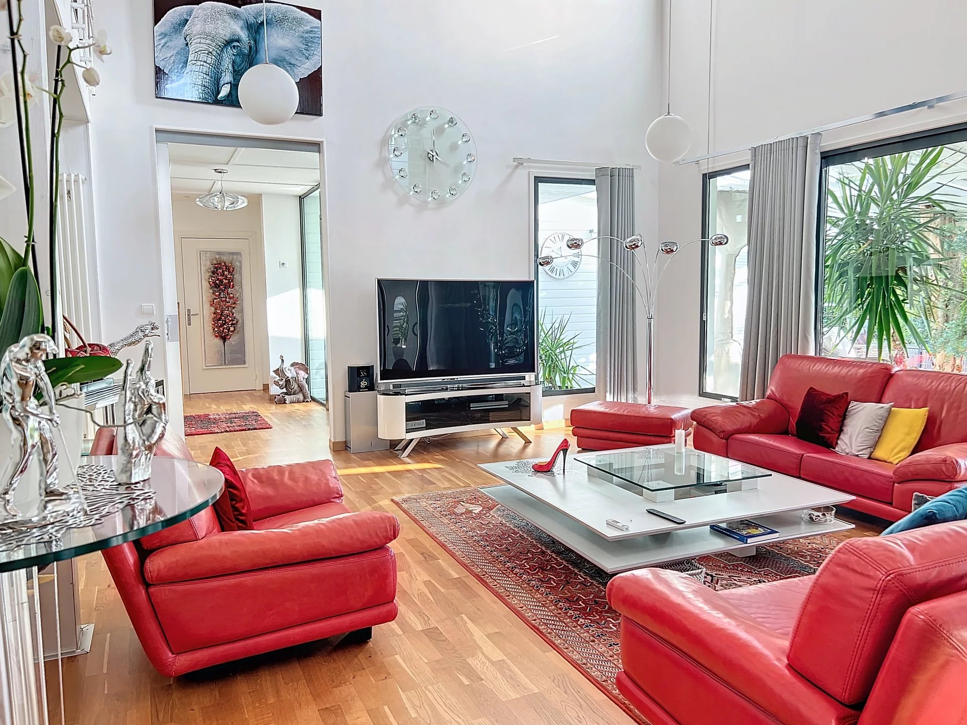 Saintes, New Aquitaine, 17100, FR, 3 Bedrooms Bedrooms, ,4 BathroomsBathrooms,Residential,For Sale,1771028