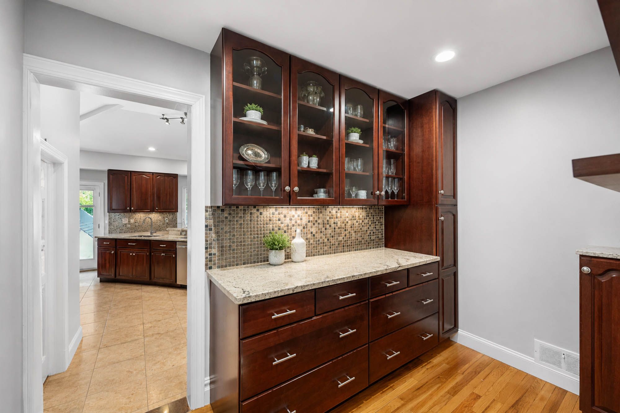  290 Dunkerhook Road, Paramus, NJ, 07652 - 物件實景