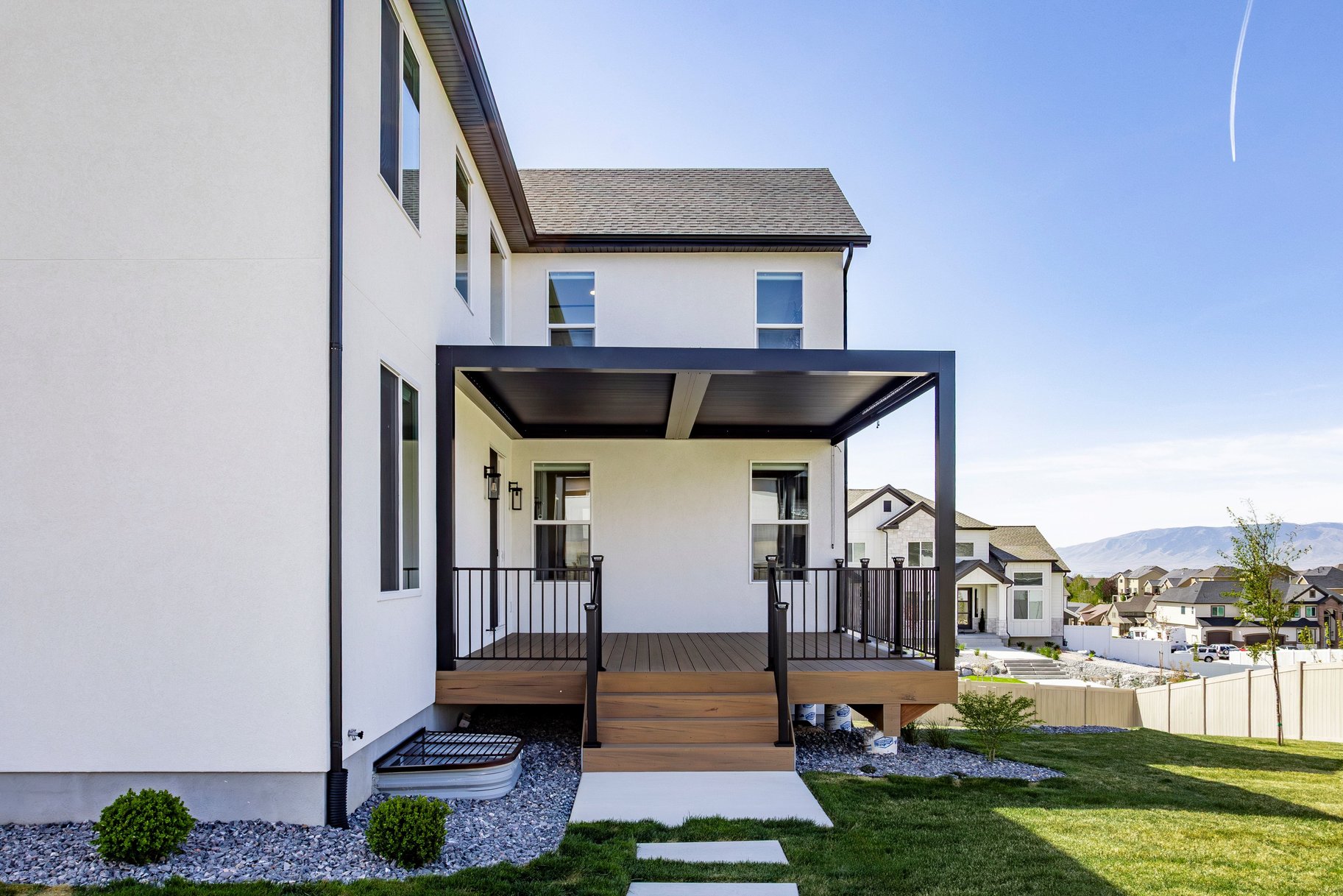  Practically Brand New Home in Highland, with Stunning Mountain Views - 物件實景