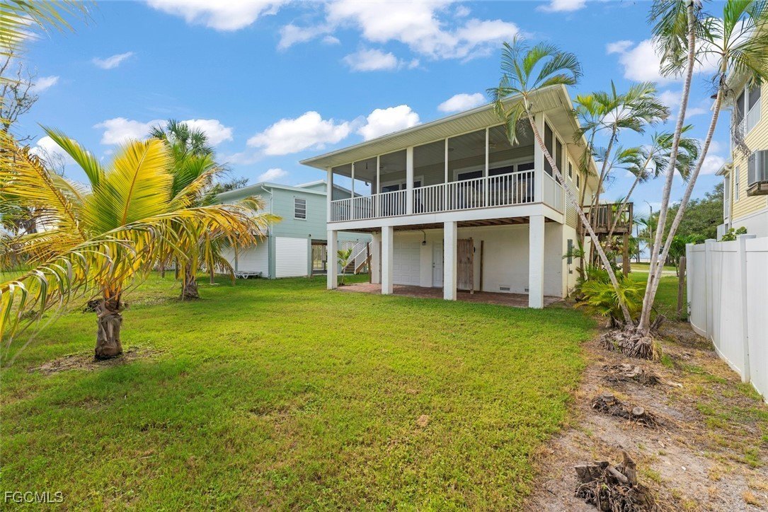 Fort Myers Beach, Florida, 33931, United States, 2 Bedrooms Bedrooms, ,1 BathroomBathrooms,Residential,For Sale,1983185