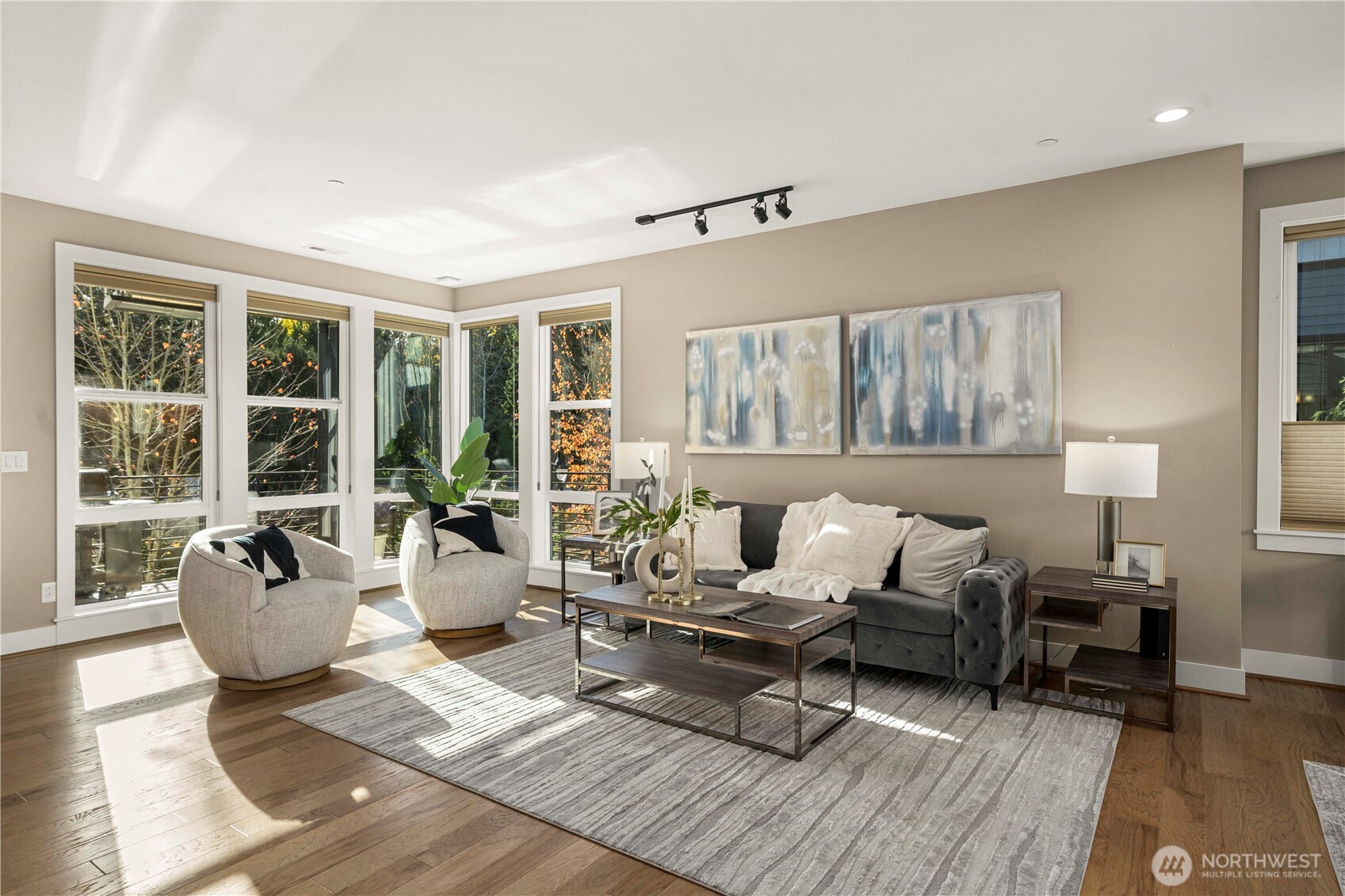 Bothell, Washington, 98011, United States, 4 Bedrooms Bedrooms, ,3 BathroomsBathrooms,Residential,For Sale,1992873