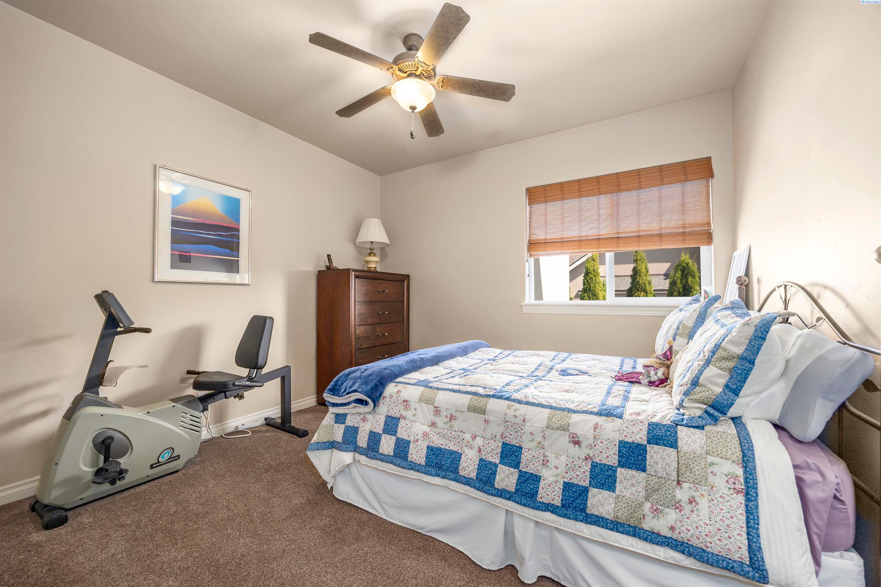 Richland, Washington, 99352, United States, 3 Bedrooms Bedrooms, ,3 BathroomsBathrooms,Residential,For Sale,1921029
