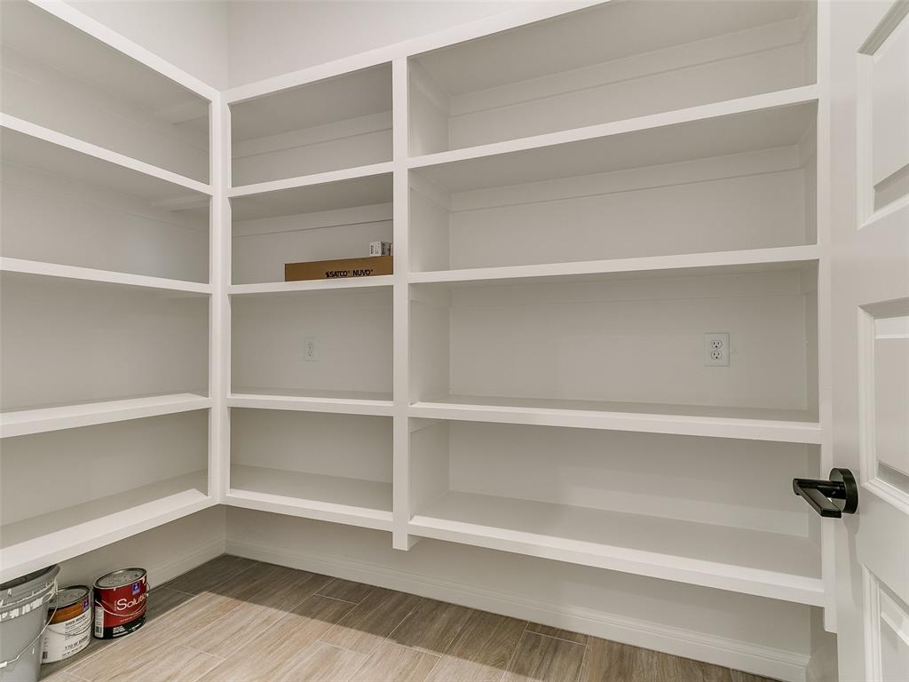 Blanchard, Oklahoma, 73010, United States, 4 Bedrooms Bedrooms, ,4 BathroomsBathrooms,Residential,For Sale,1982275