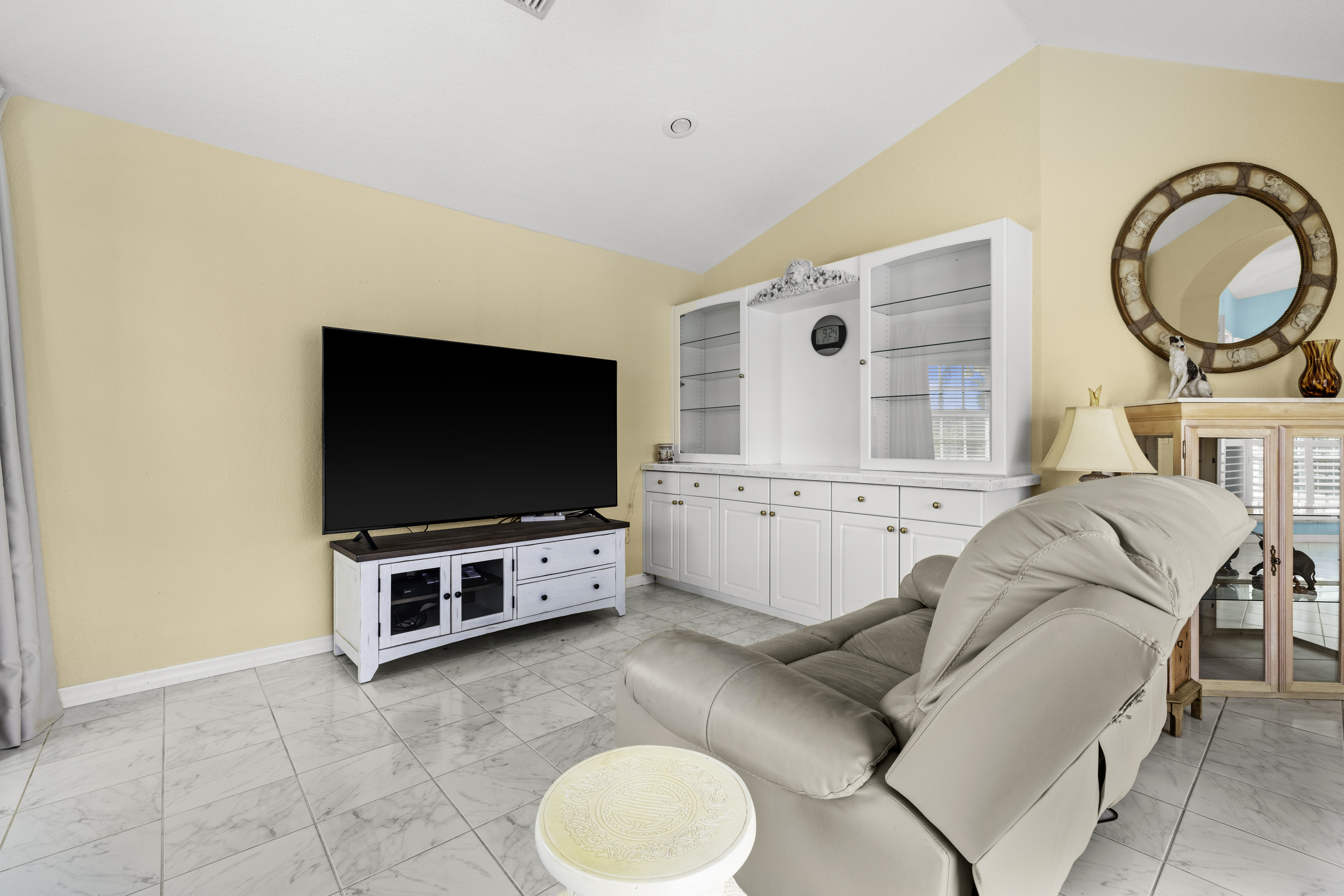 Rotonda West, Florida, 33947, United States, 3 Bedrooms Bedrooms, ,2 BathroomsBathrooms,Residential,For Sale,1954647