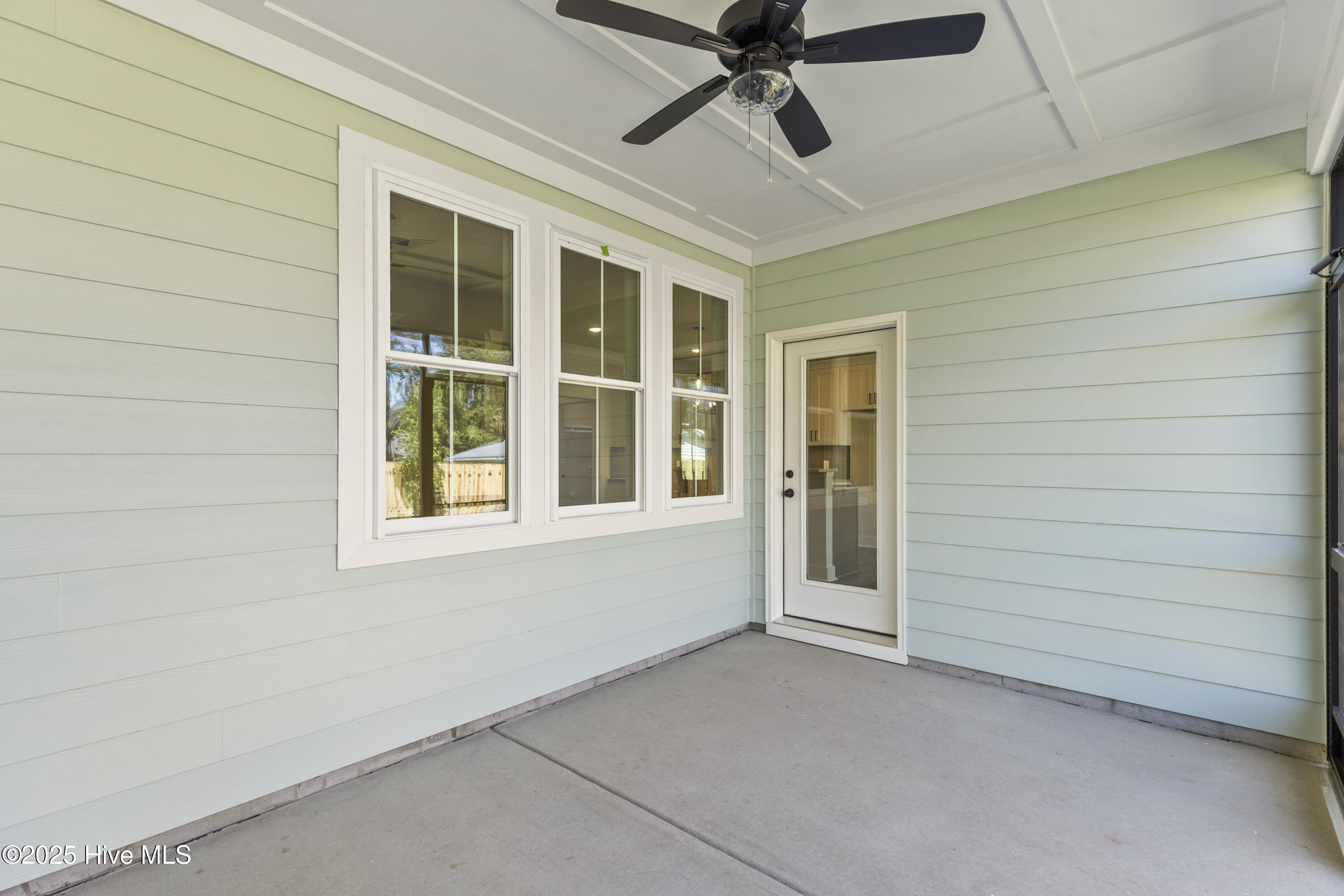 Carolina Beach, North Carolina, 28428, United States, 3 Bedrooms Bedrooms, ,2 BathroomsBathrooms,Residential,For Sale,1992087