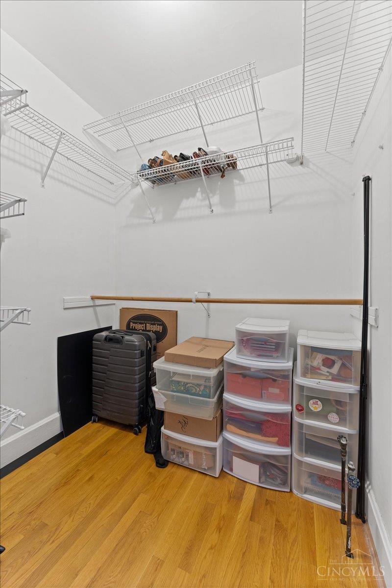 Cincinnati, Ohio, 45226, United States, 3 Bedrooms Bedrooms, ,2 BathroomsBathrooms,Residential,For Sale,1911951