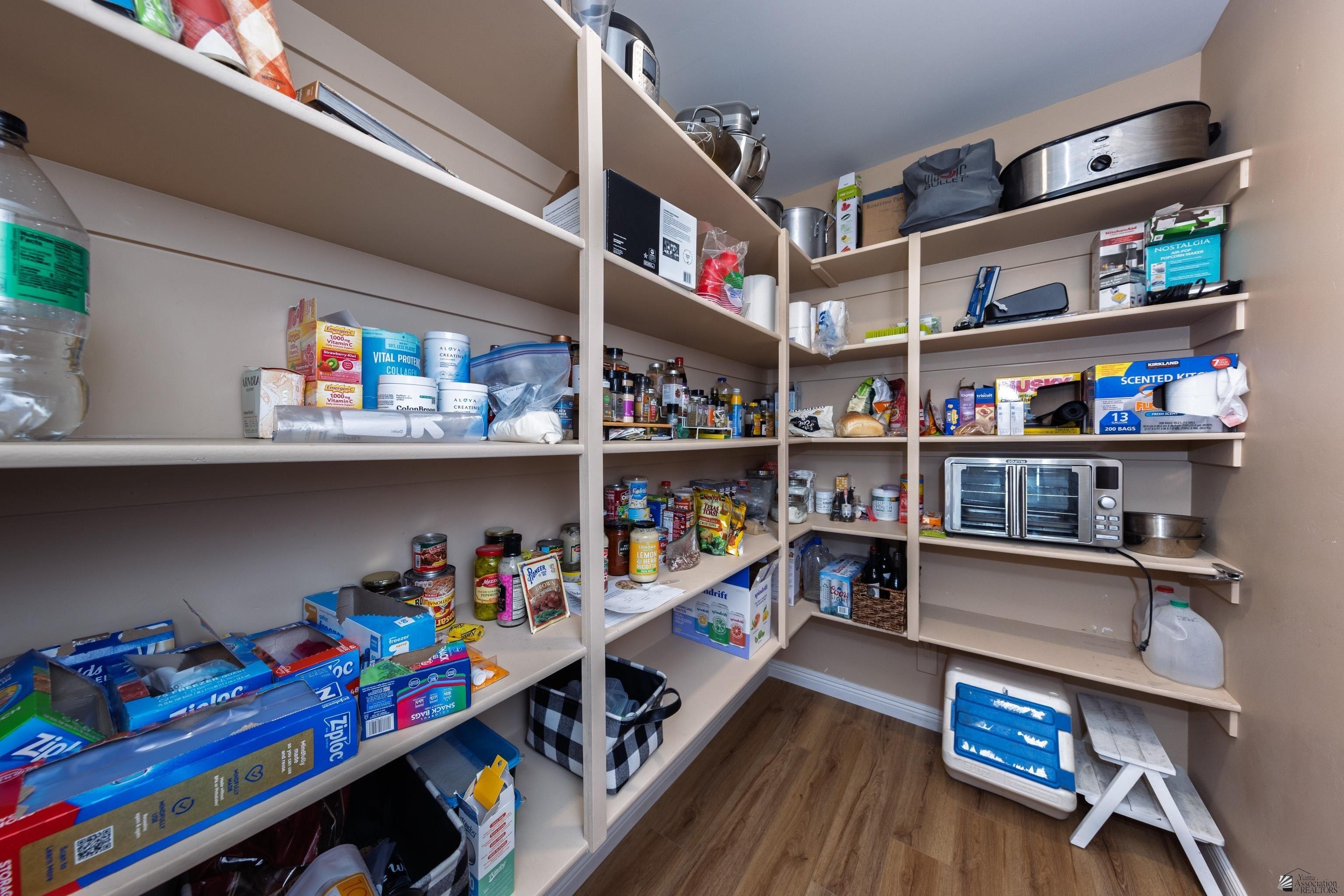 Yuma, Arizona, 85367, United States, 3 Bedrooms Bedrooms, ,1 BathroomBathrooms,Residential,For Sale,1977139