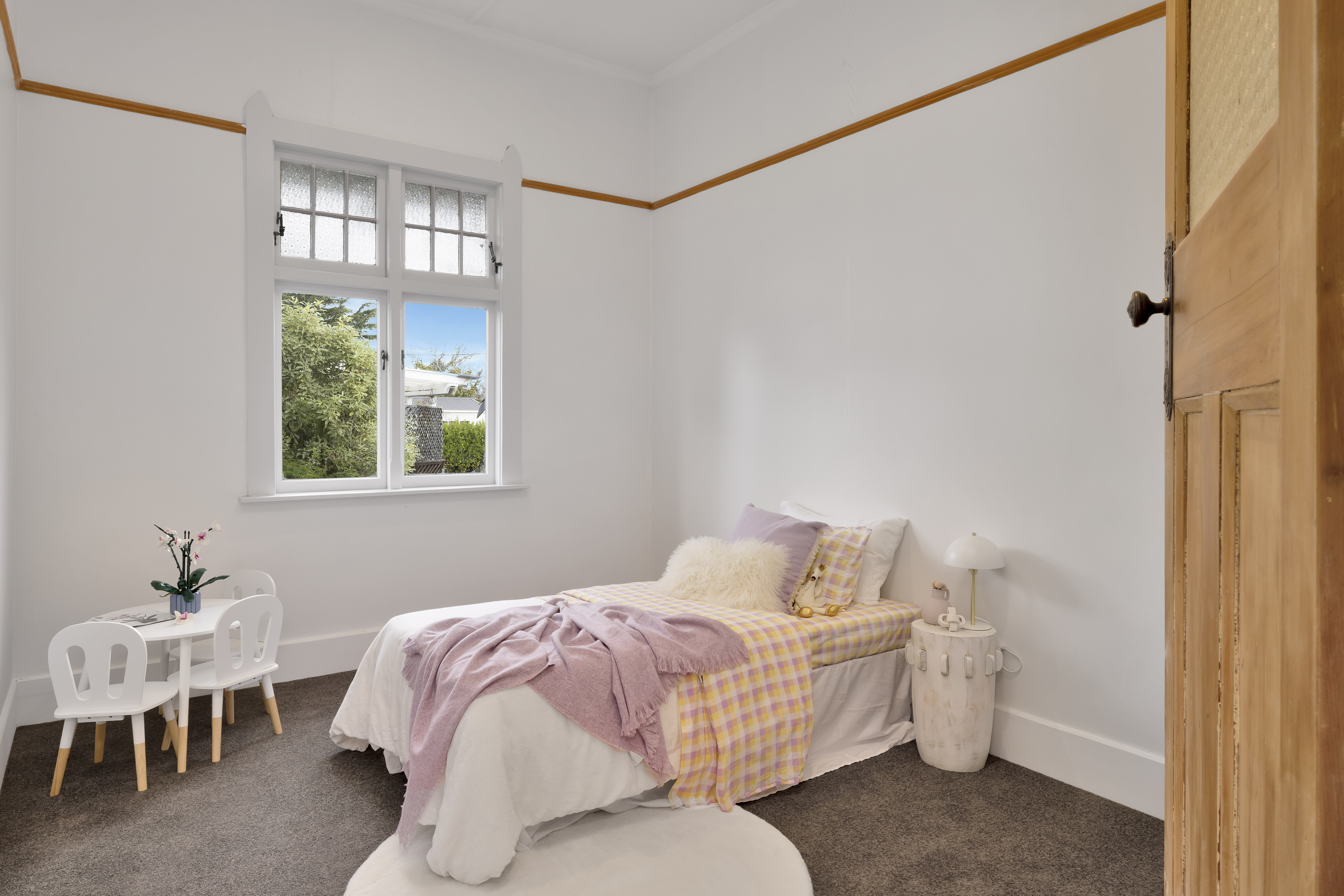  Renovated Charm in a Prime Position - 物件實景