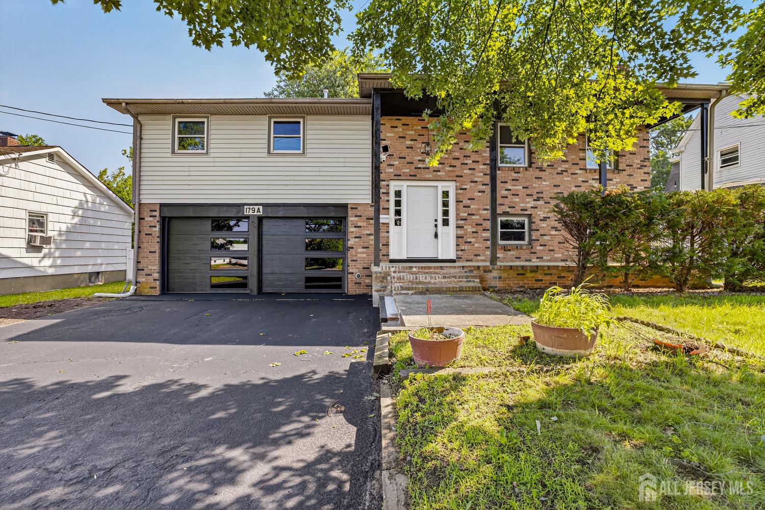 Jamesburg, New Jersey, 08831, United States, 4 Bedrooms Bedrooms, ,3 BathroomsBathrooms,Residential,For Sale,1916202
