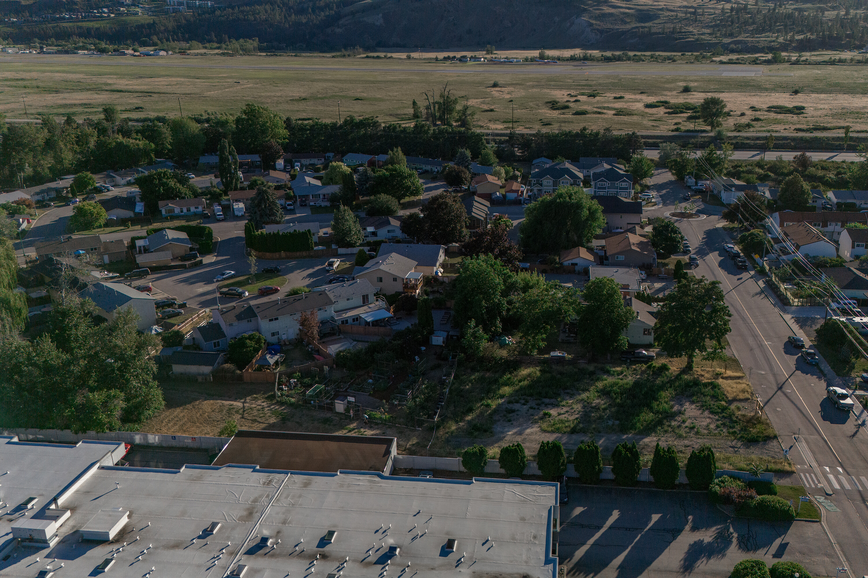  Development Lot Foreclosure - 物件實景