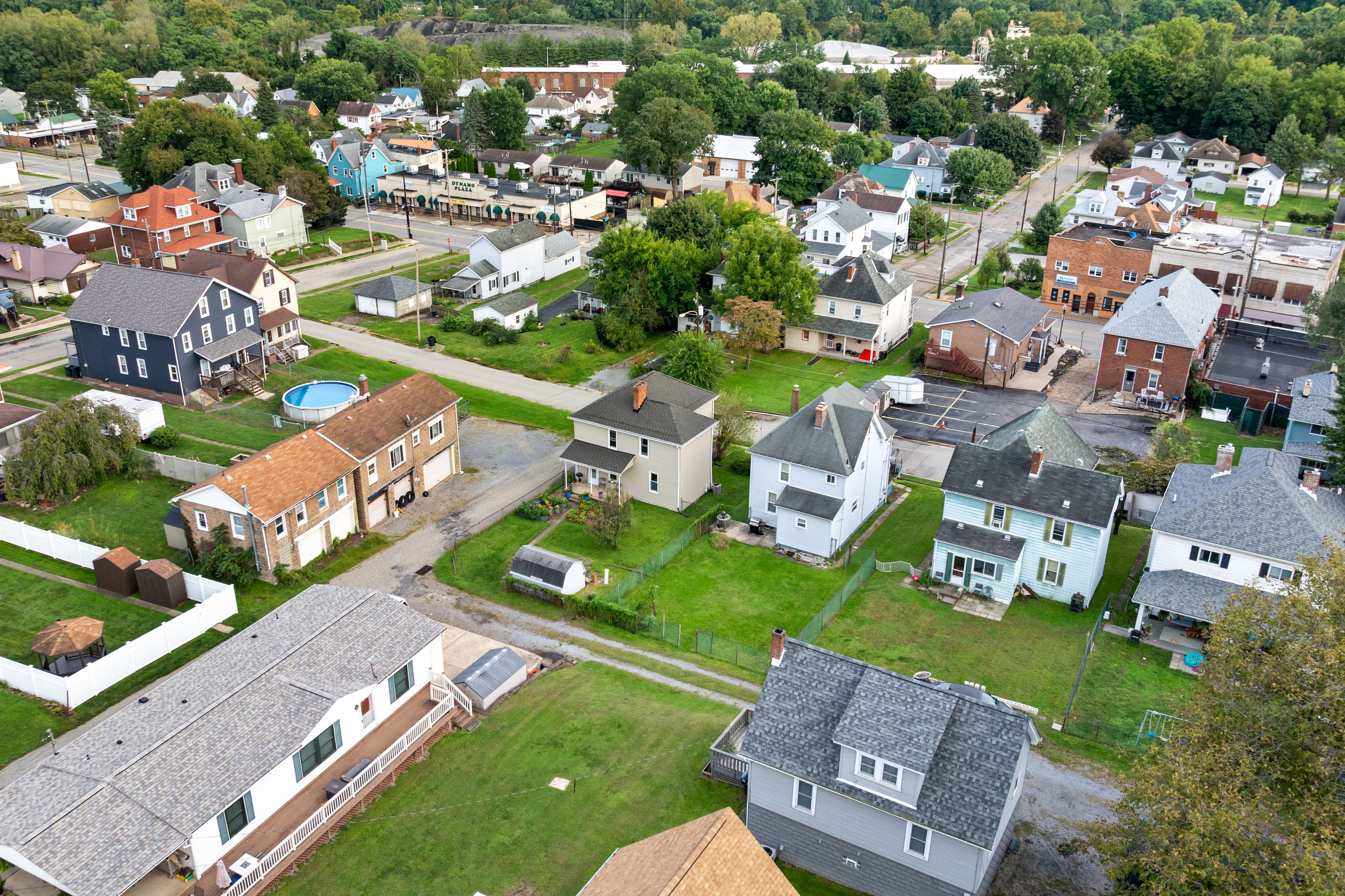  925 Walnut Street, Springdale, PA 15221 - 物件實景