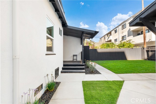 Long Beach, California, 90813, United States, 3 Bedrooms Bedrooms, ,4 BathroomsBathrooms,Residential,For Sale,1990787