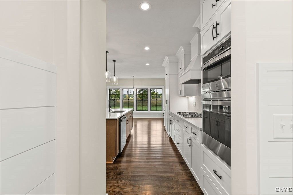 Baldwinsville, New York, 13027, United States, 4 Bedrooms Bedrooms, ,3 BathroomsBathrooms,Residential,For Sale,1991108