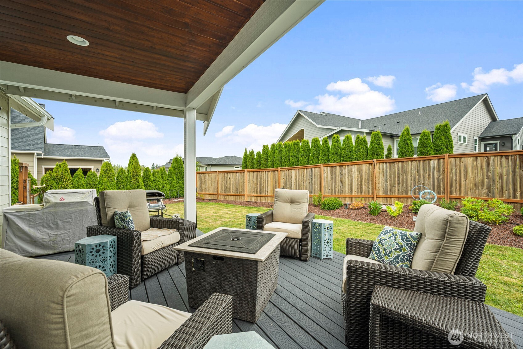 Ferndale, Washington, 98248, United States, 4 Bedrooms Bedrooms, ,2 BathroomsBathrooms,Residential,For Sale,1919590
