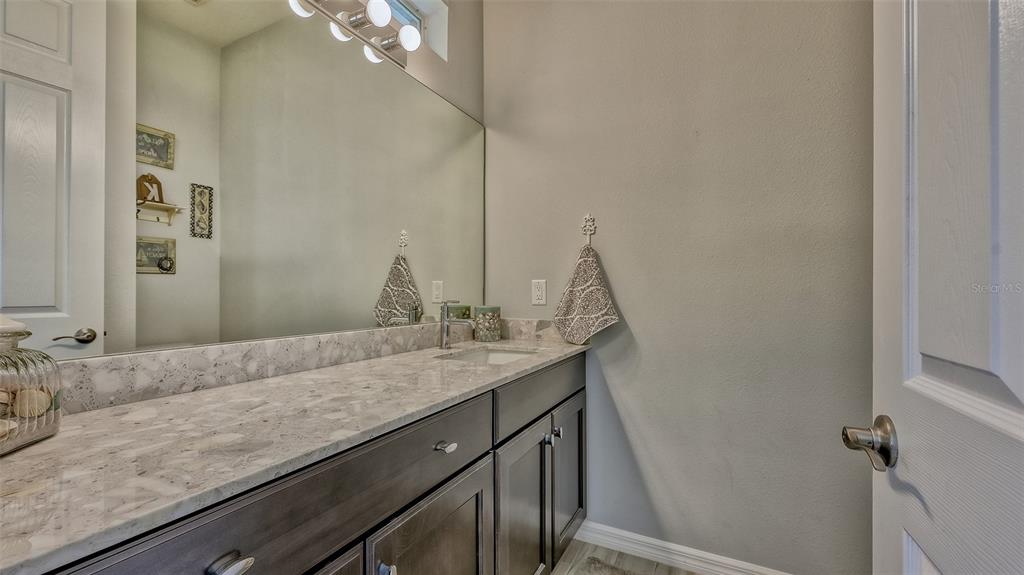 Parrish, Florida, 34219, United States, 4 Bedrooms Bedrooms, ,4 BathroomsBathrooms,Residential,For Sale,1960879