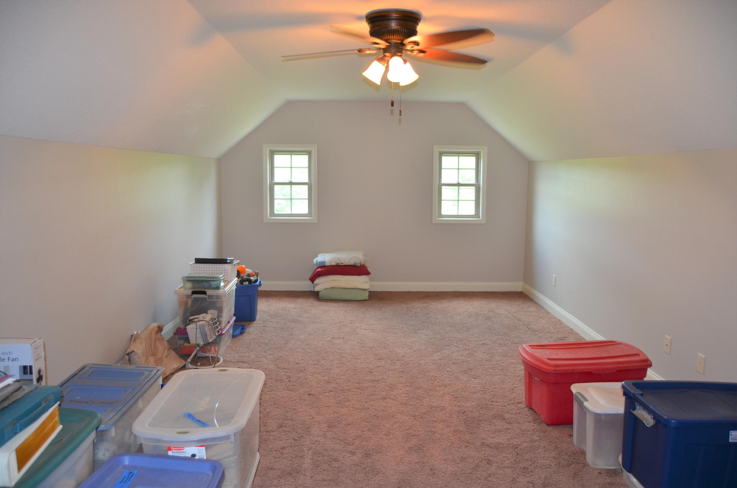 Crossville, Tennessee, 38571, United States, 4 Bedrooms Bedrooms, ,4 BathroomsBathrooms,Residential,For Sale,1916408