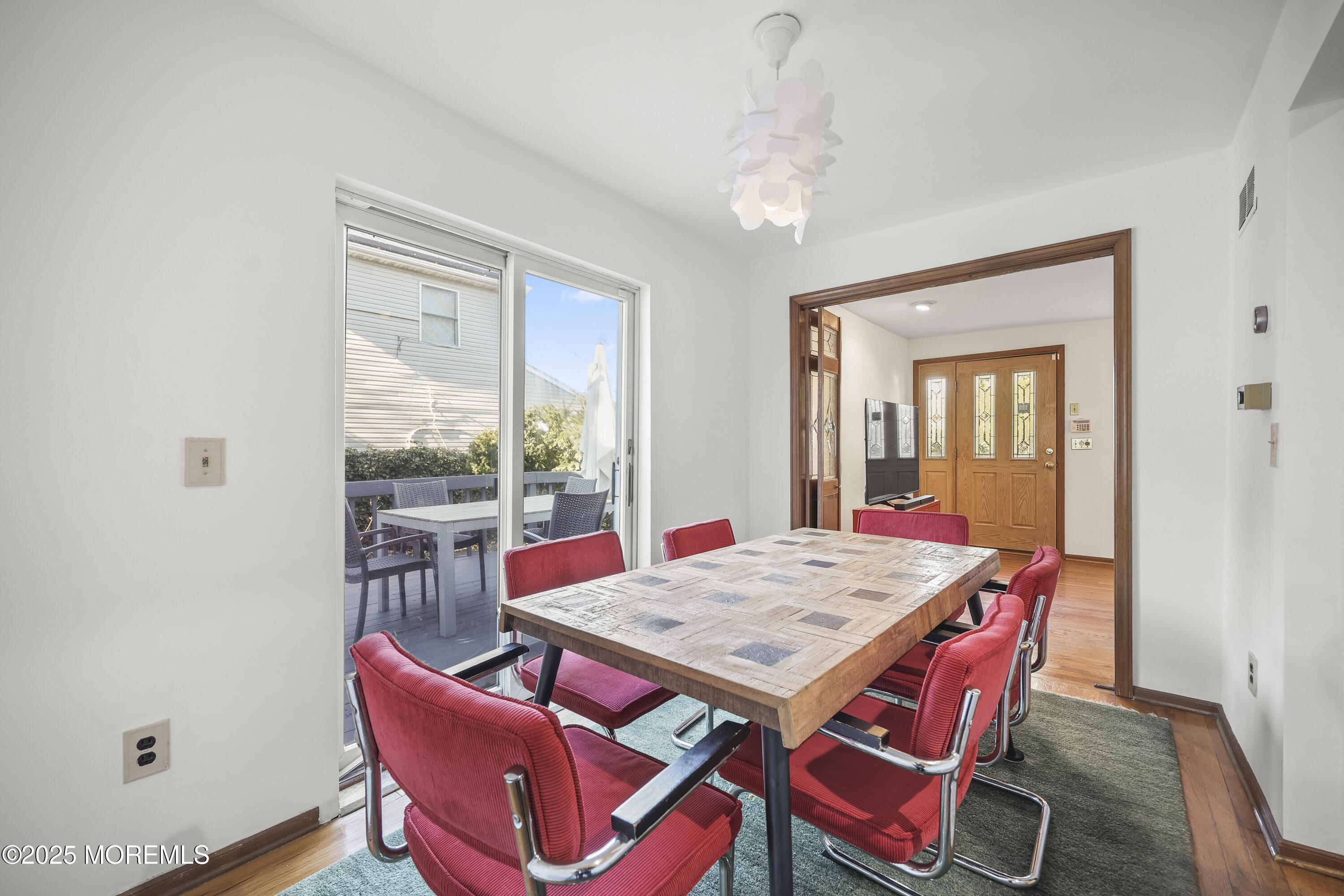 Leonardo, New Jersey, 07737, United States, 4 Bedrooms Bedrooms, ,3 BathroomsBathrooms,Residential,For Sale,2001705