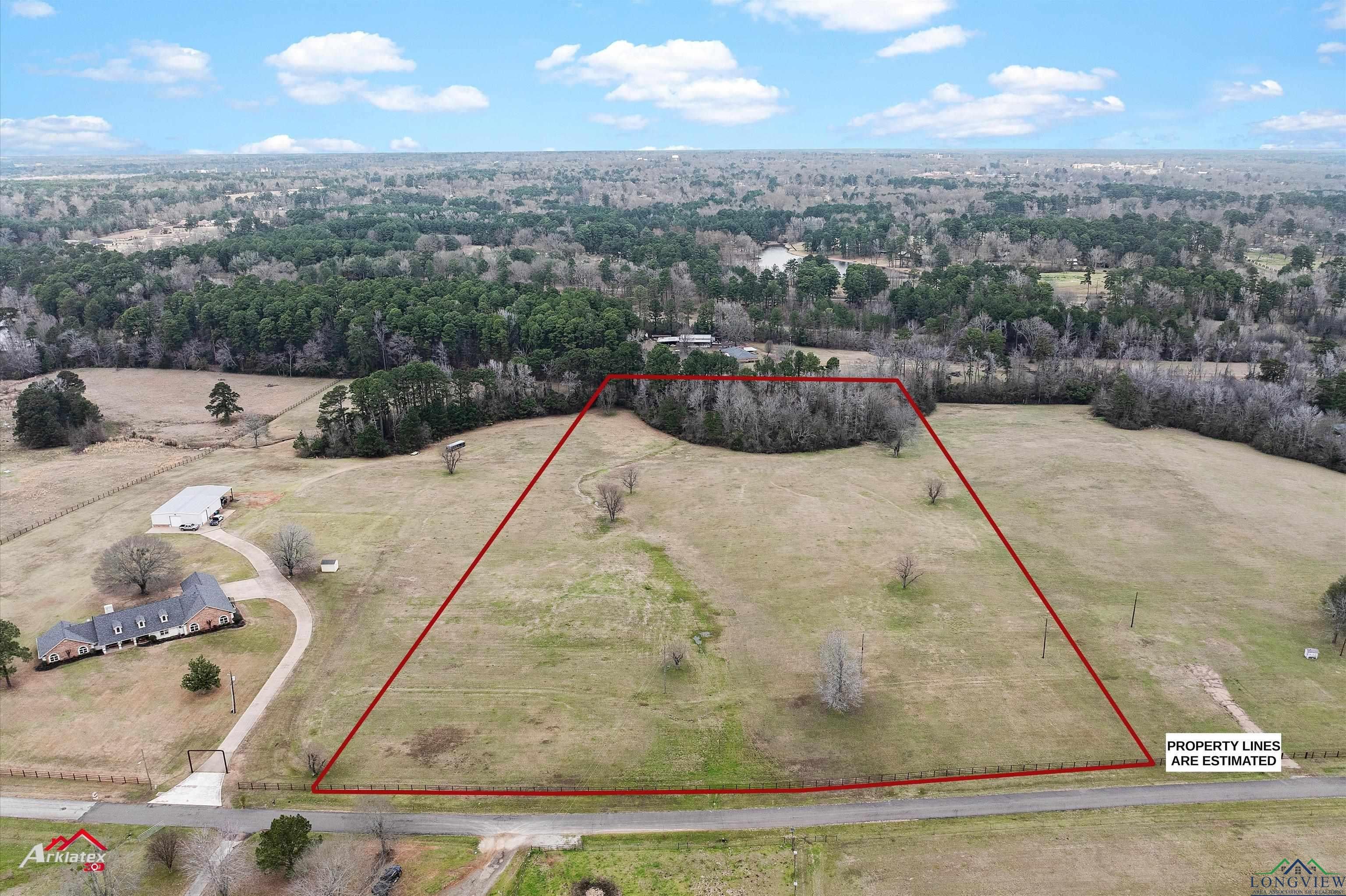 Marshall, Texas, 75672-4947, United States, 3 Bedrooms Bedrooms, ,4 BathroomsBathrooms,Residential,For Sale,1982293