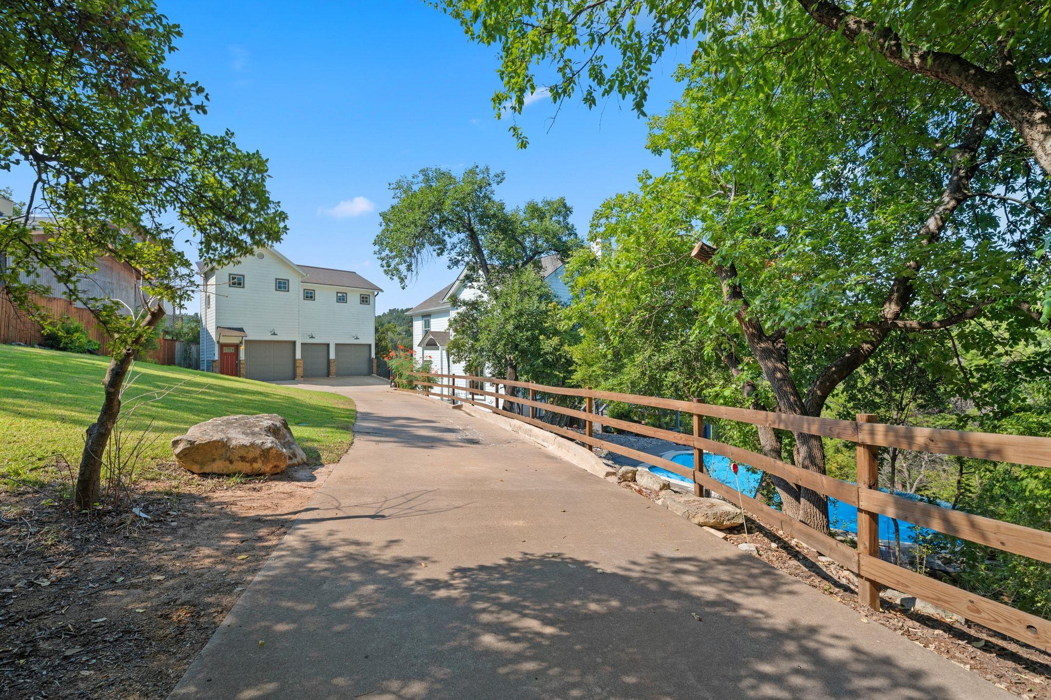 Austin, Texas, 78746, United States, 4 Bedrooms Bedrooms, ,4 BathroomsBathrooms,Residential,For Sale,1974228