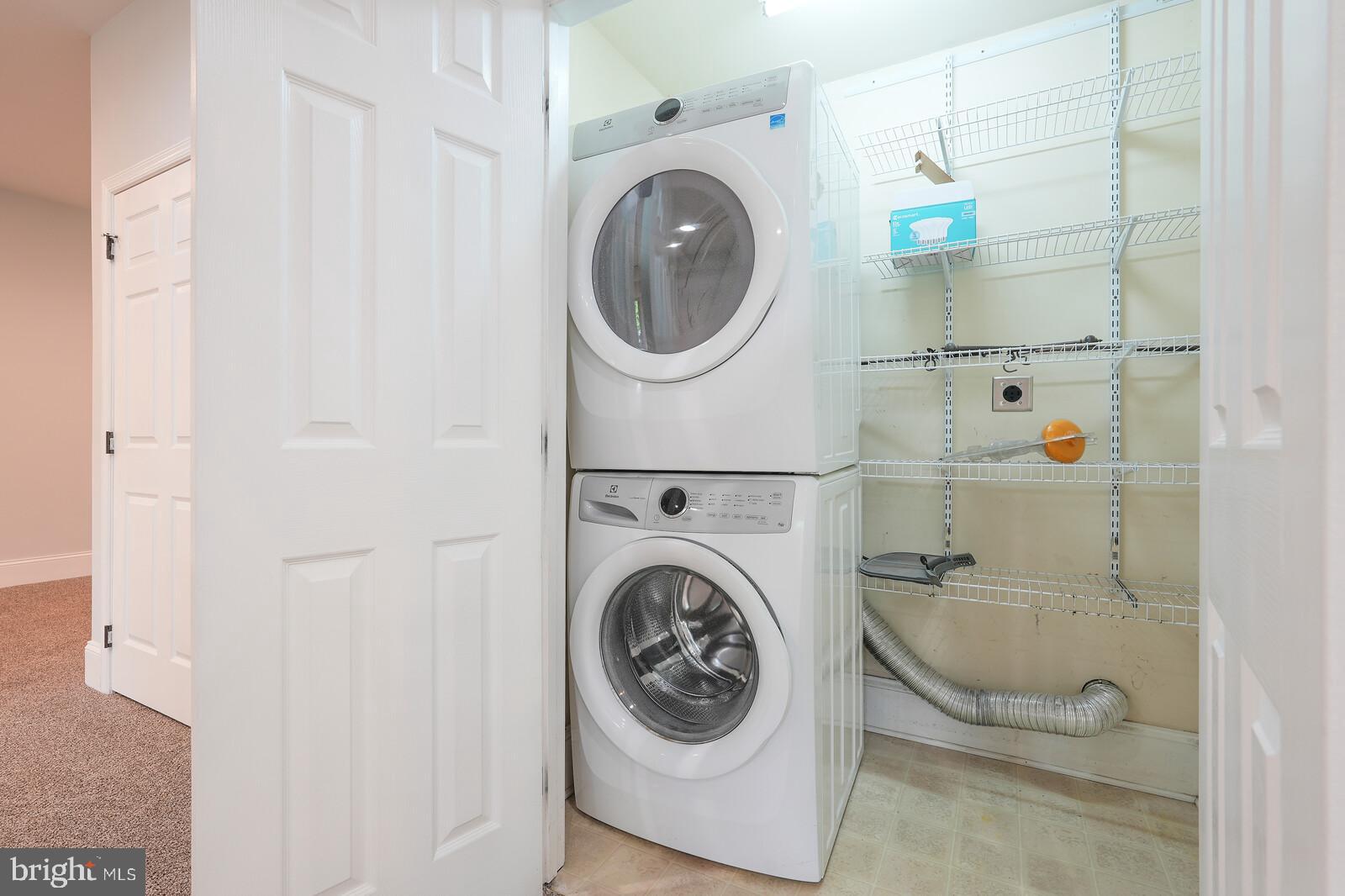 Linthicum Heights, Maryland, 21090, United States, 3 Bedrooms Bedrooms, ,3 BathroomsBathrooms,Residential,For Sale,2005219