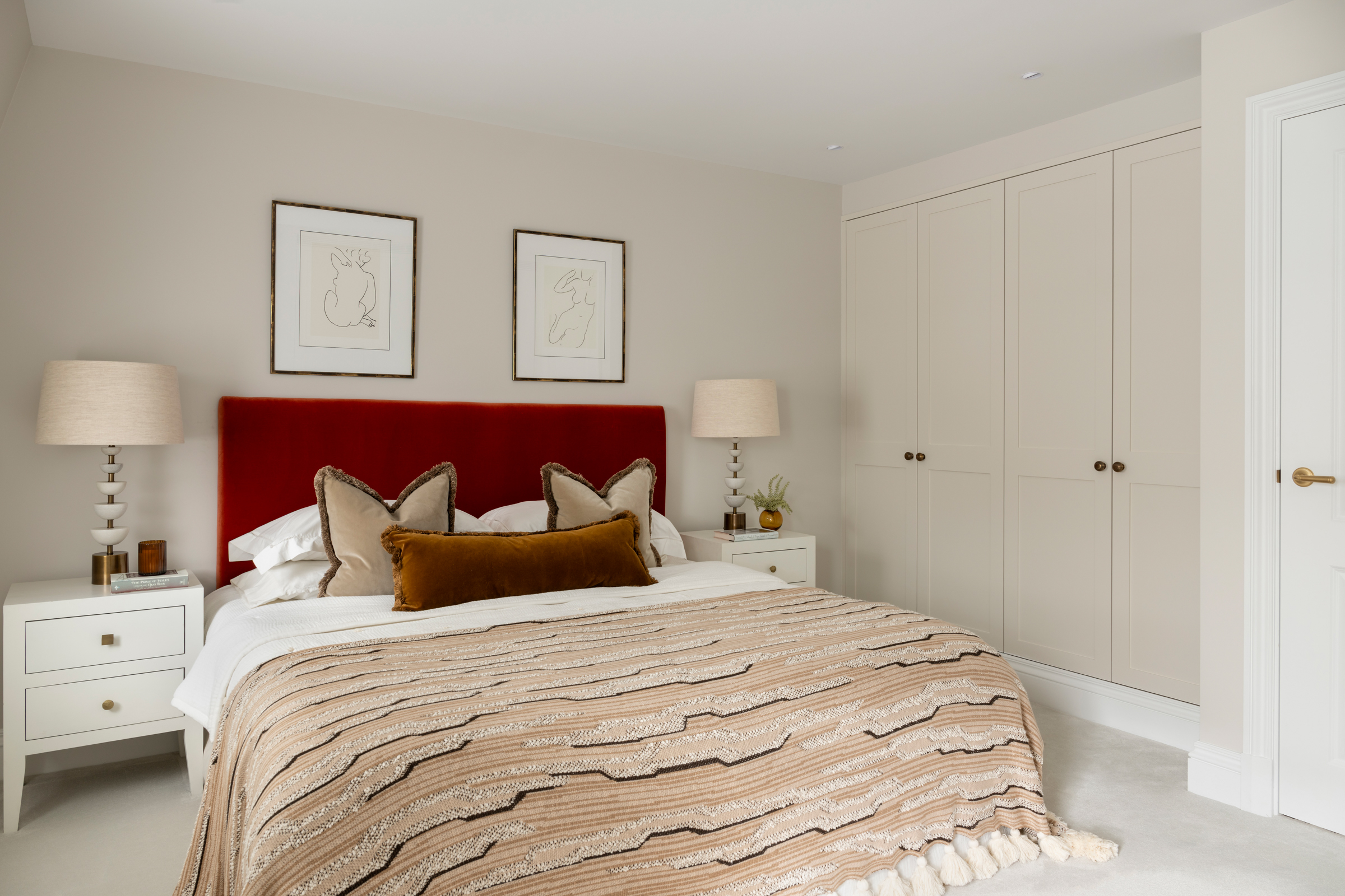  A Three Bedroom, Three-Window-Wide House in Notting Hill - 物件實景