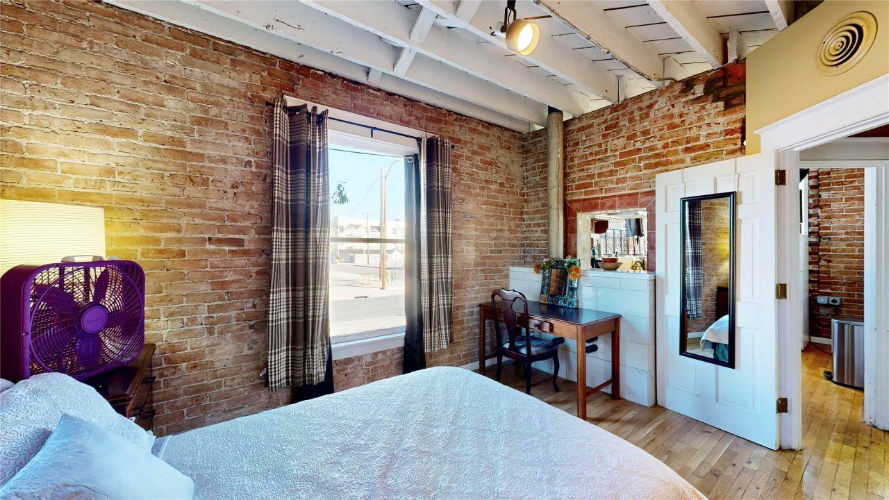 Albuquerque, New Mexico, 87102, United States, 3 Bedrooms Bedrooms, ,1 BathroomBathrooms,Residential,For Sale,1906017