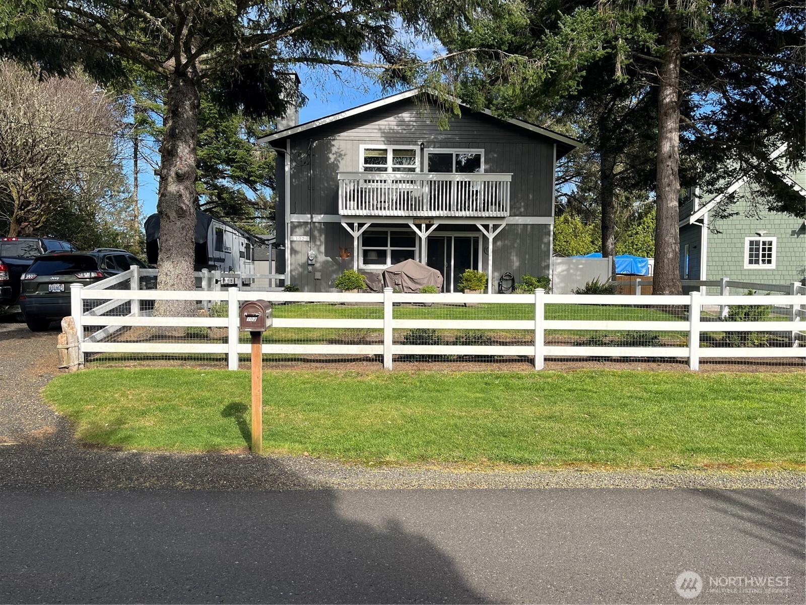 Narwhal Loop, Ocean Shores, WA 98569