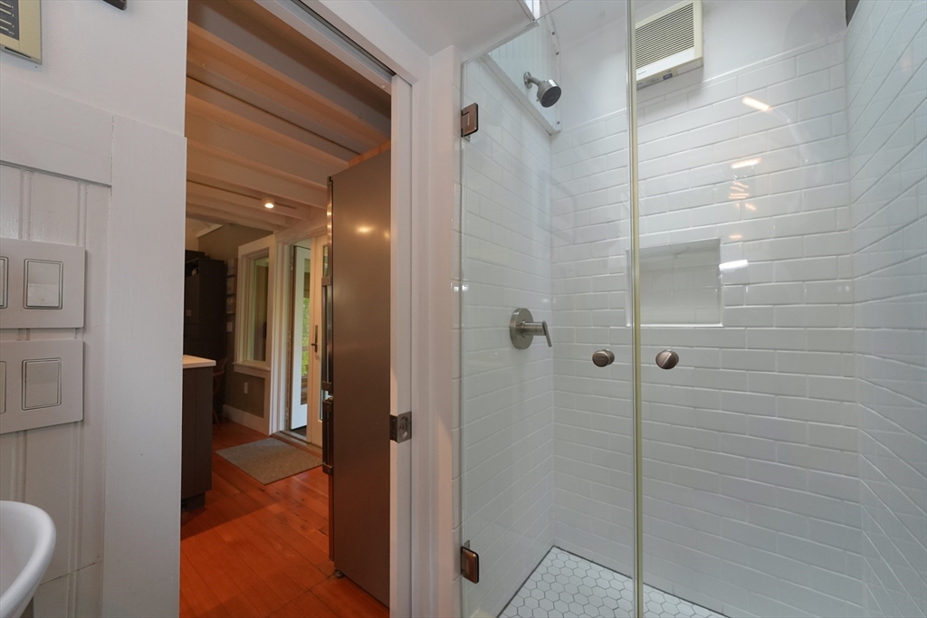 Provincetown, Massachusetts, 02657, United States, 1 Bedroom Bedrooms, ,1 BathroomBathrooms,Residential,For Sale,1933472
