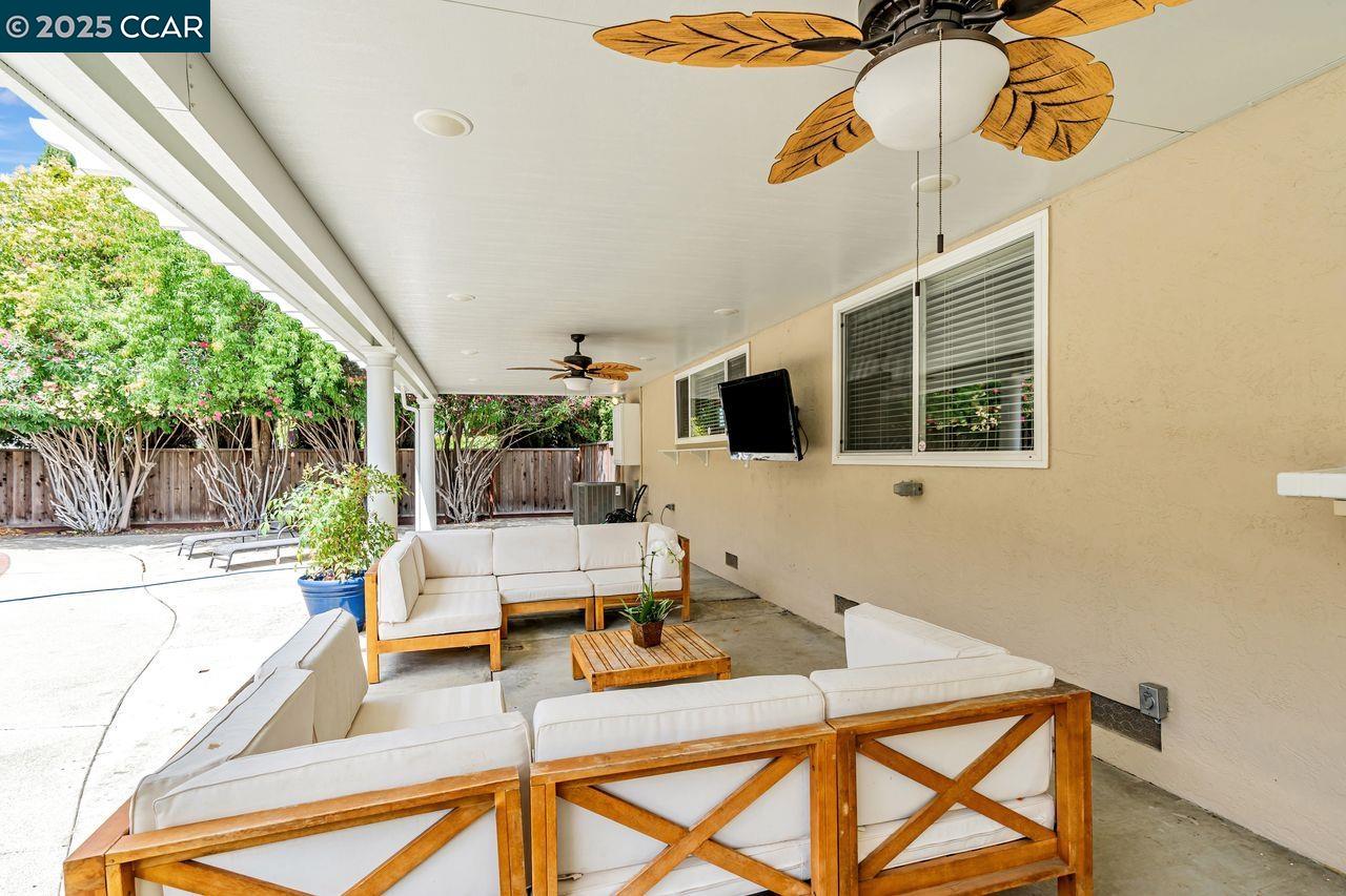 Concord, California, 94521, United States, 3 Bedrooms Bedrooms, ,2 BathroomsBathrooms,Residential,For Sale,1902059