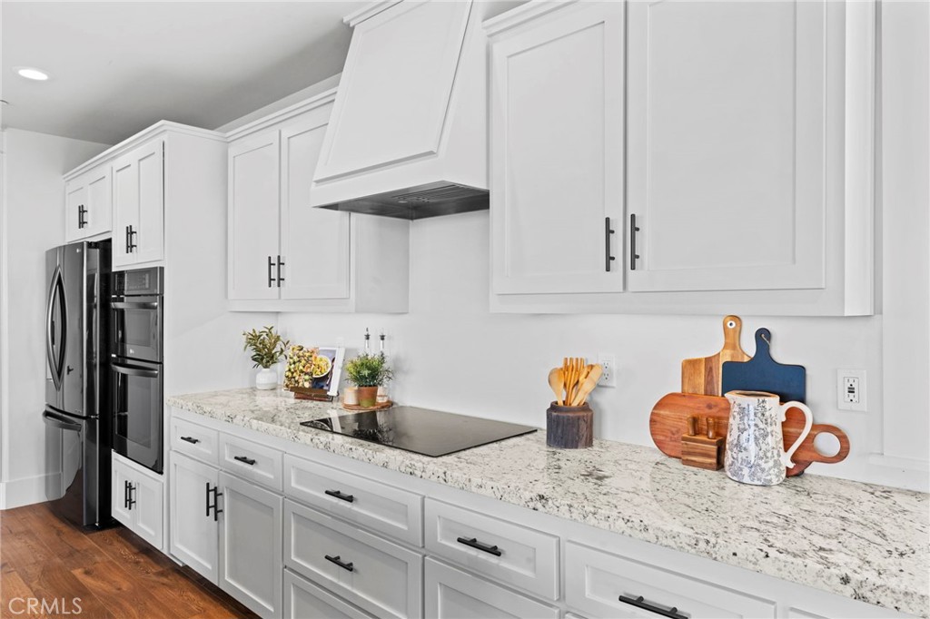 Murrieta, California, 92562, United States, 4 Bedrooms Bedrooms, ,4 BathroomsBathrooms,Residential,For Sale,1991756