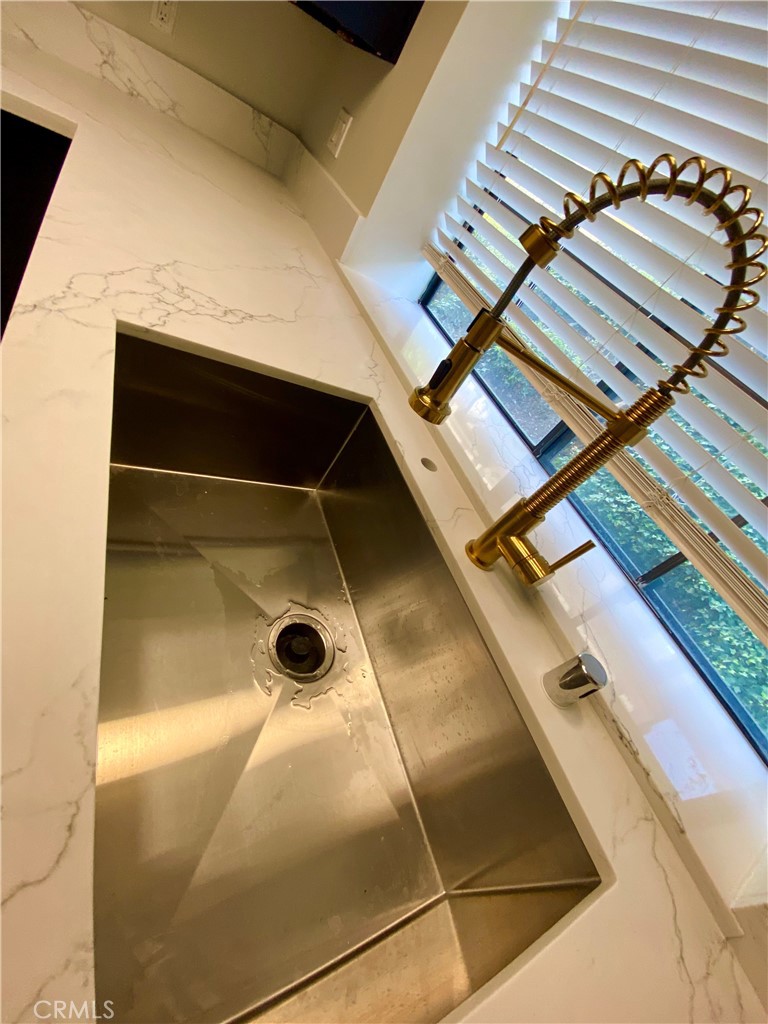 Diamond Bar, California, 91765, United States, 2 Bedrooms Bedrooms, ,1 BathroomBathrooms,Residential,For Sale,1944923