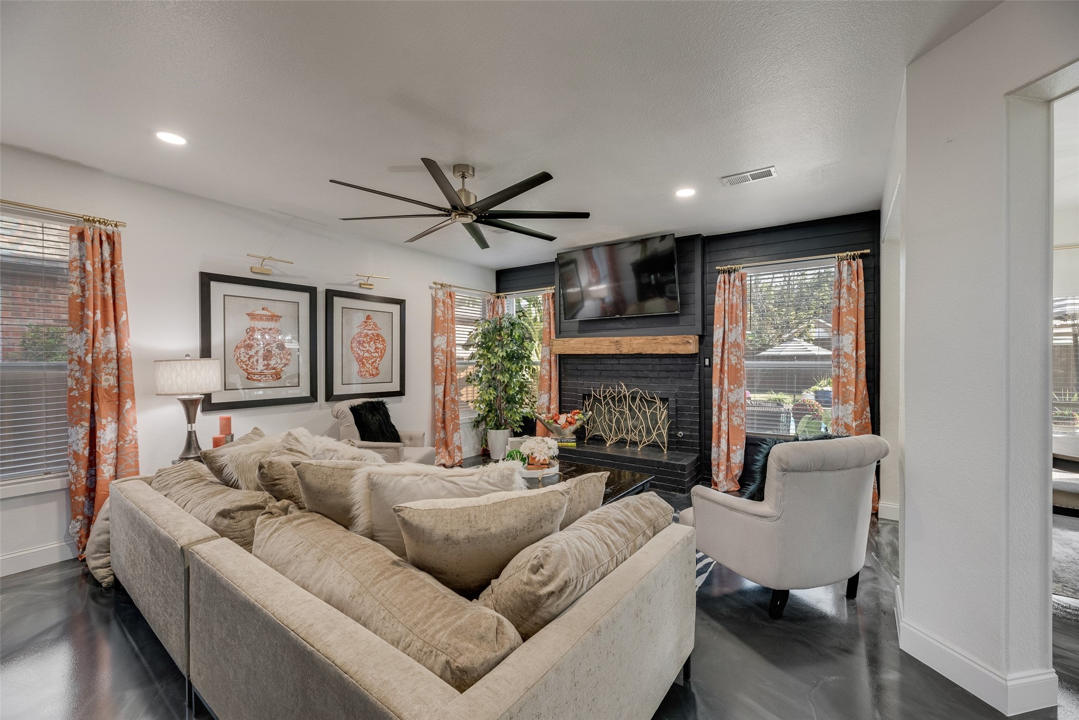 Keller, Texas, 76248, United States, 4 Bedrooms Bedrooms, ,3 BathroomsBathrooms,Residential,For Sale,1977513