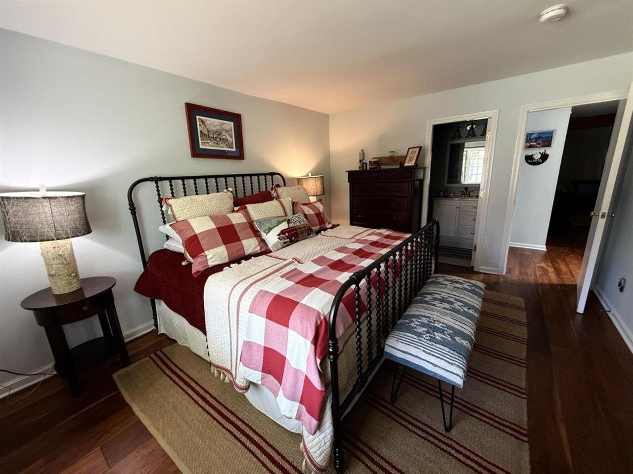 Warren, Vermont, 05674, United States, 3 Bedrooms Bedrooms, ,2 BathroomsBathrooms,Residential,For Sale,2001814