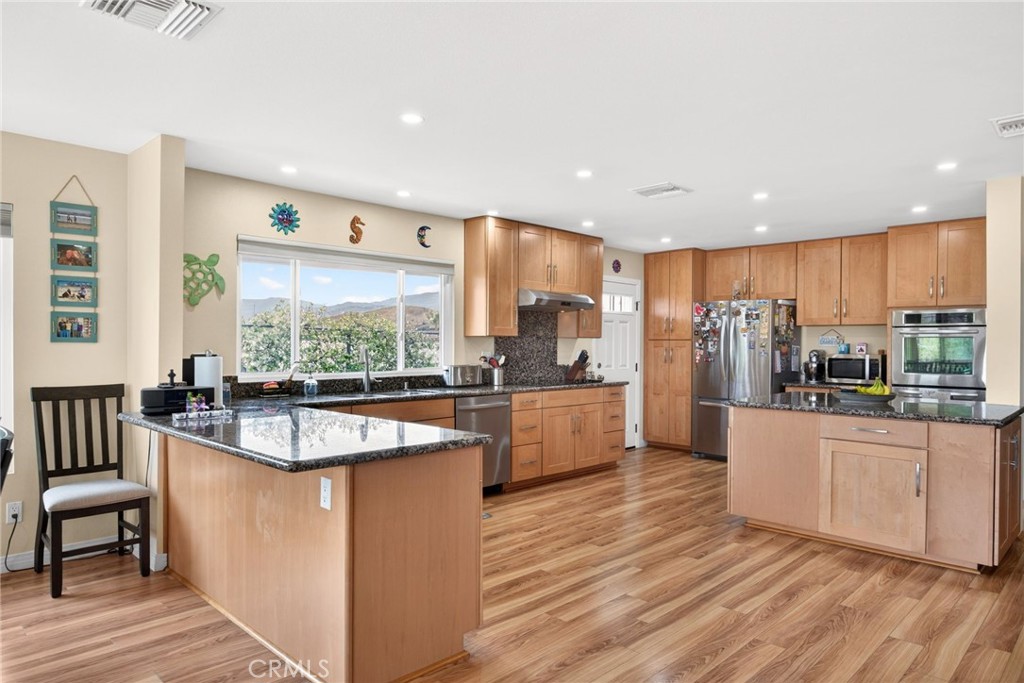 Hemet, California, 92544, United States, 3 Bedrooms Bedrooms, ,2 BathroomsBathrooms,Residential,For Sale,2035887