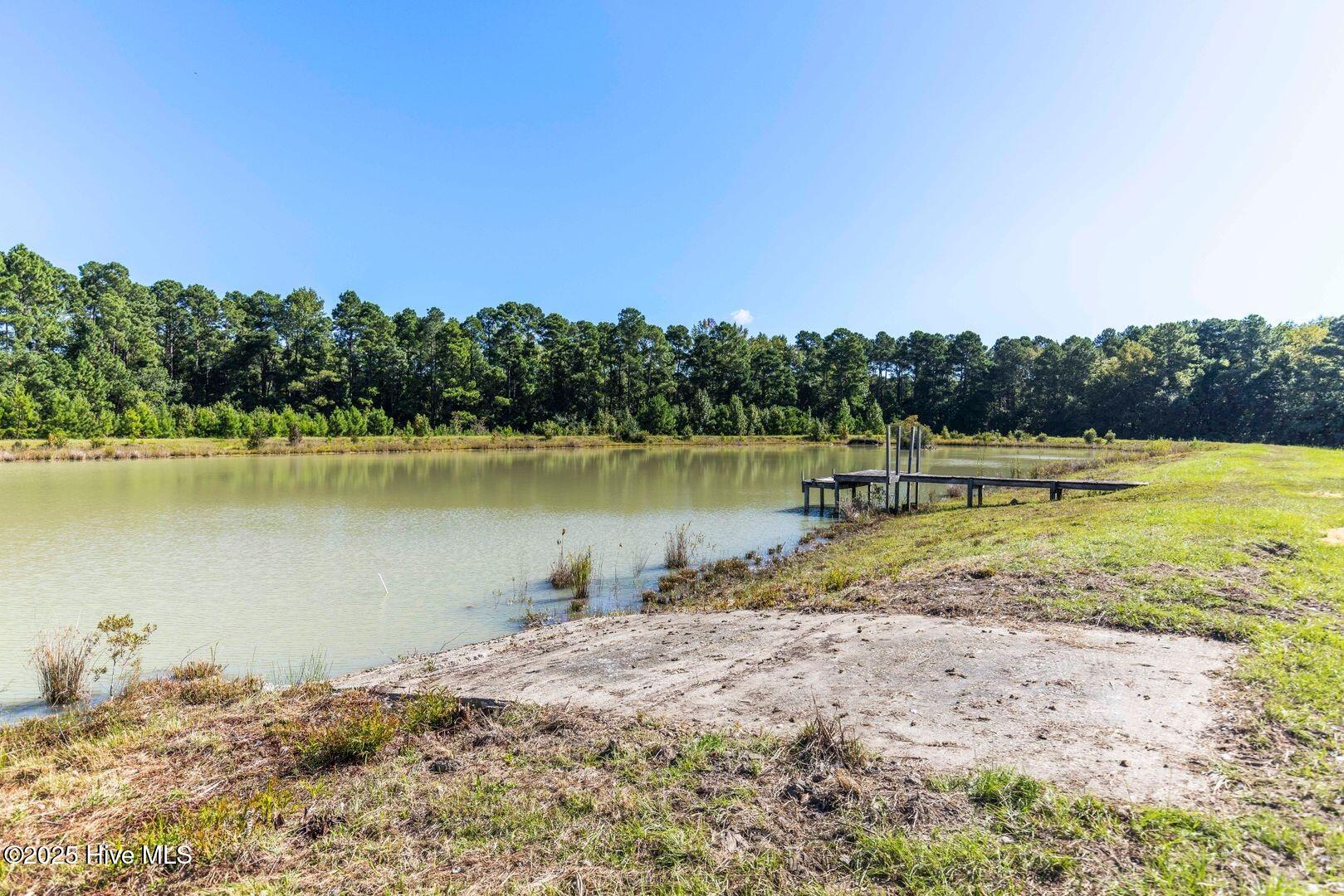 Harrells, North Carolina, 28444, United States, 4 Bedrooms Bedrooms, ,5 BathroomsBathrooms,Residential,For Sale,1955084