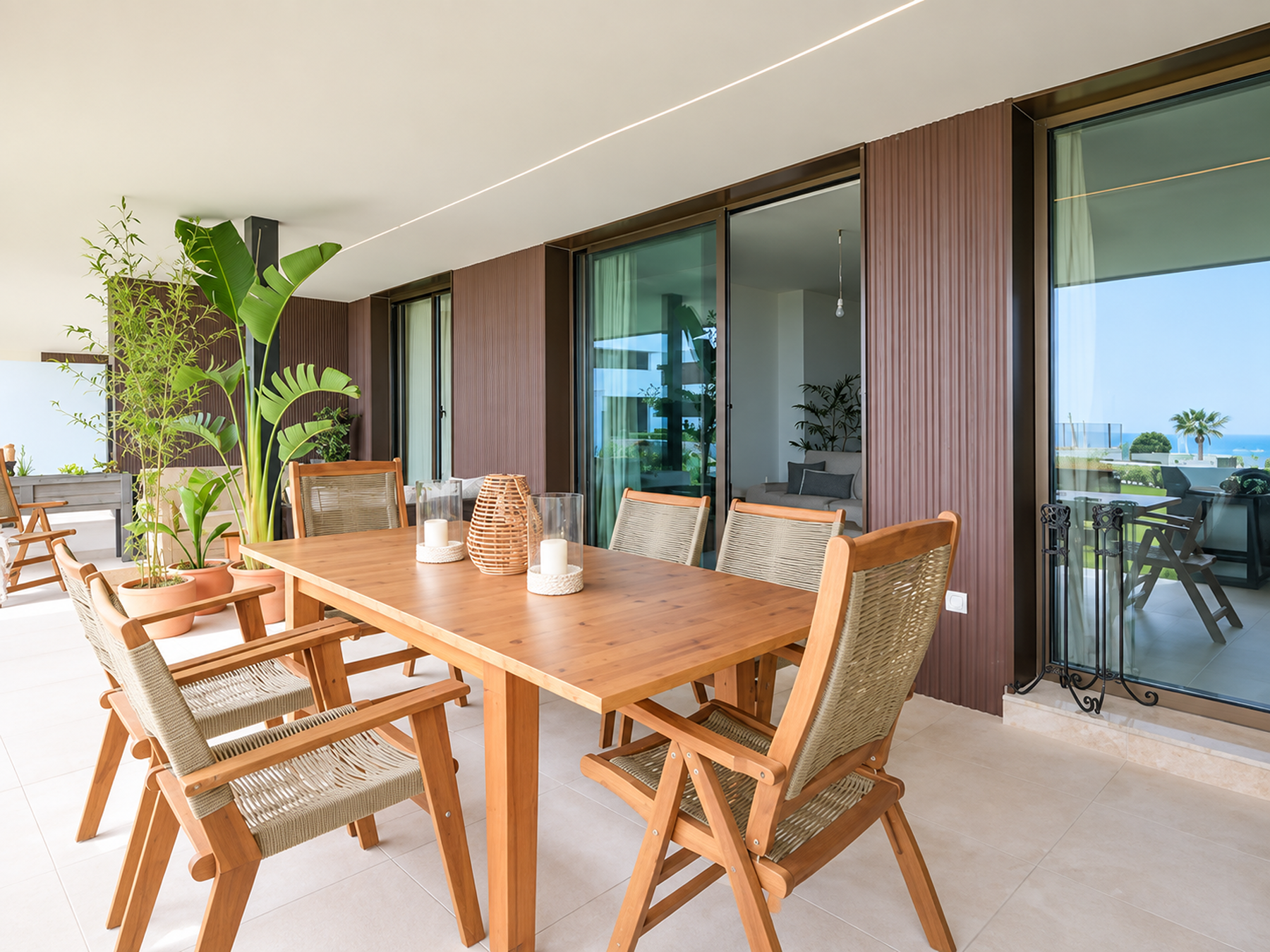  Contemporary ground-floor apartment with generous garden and sea views - 物件實景