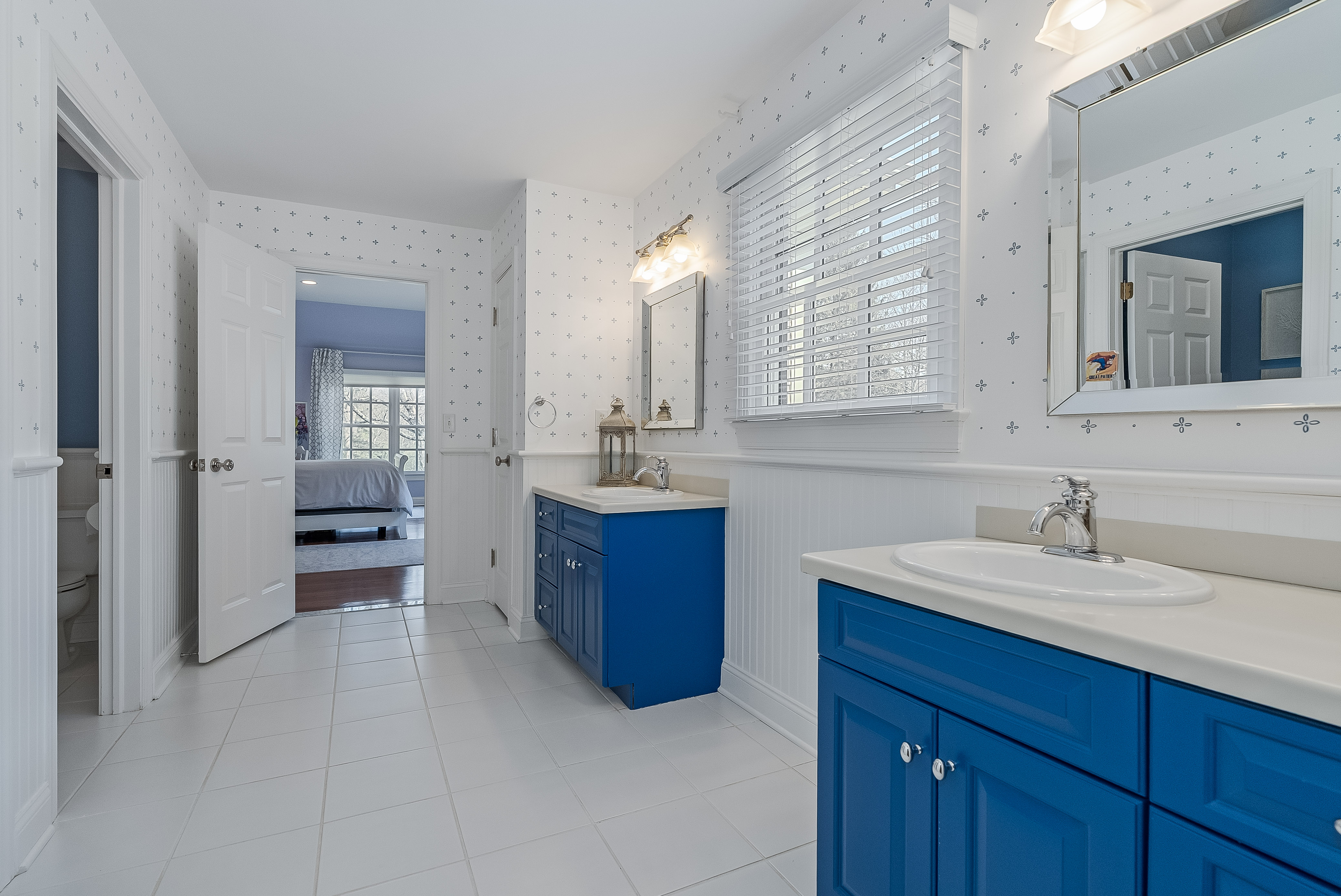  Georgian Colonial Home Set on Three Plus Acres - 物件實景