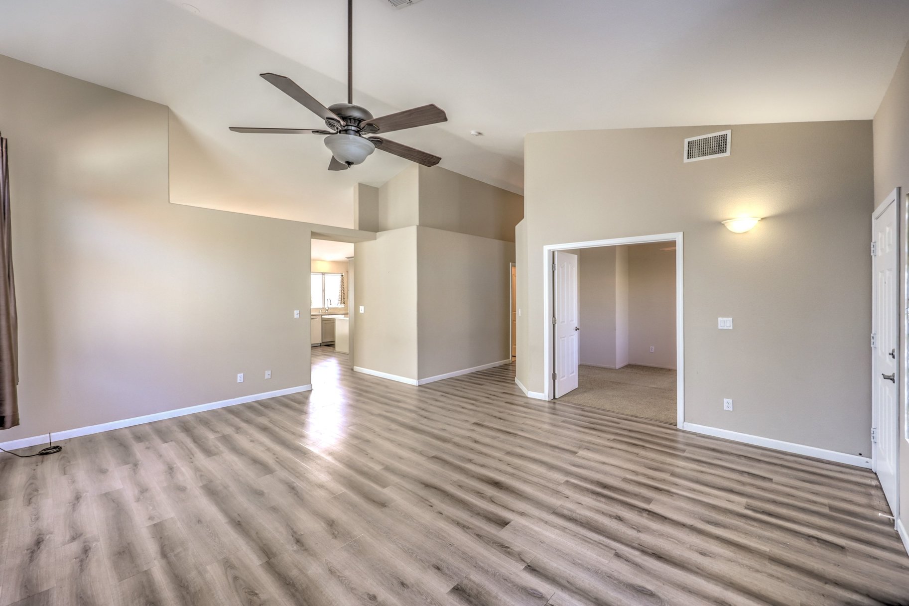  Open floor plan that you have never seen - 物件實景