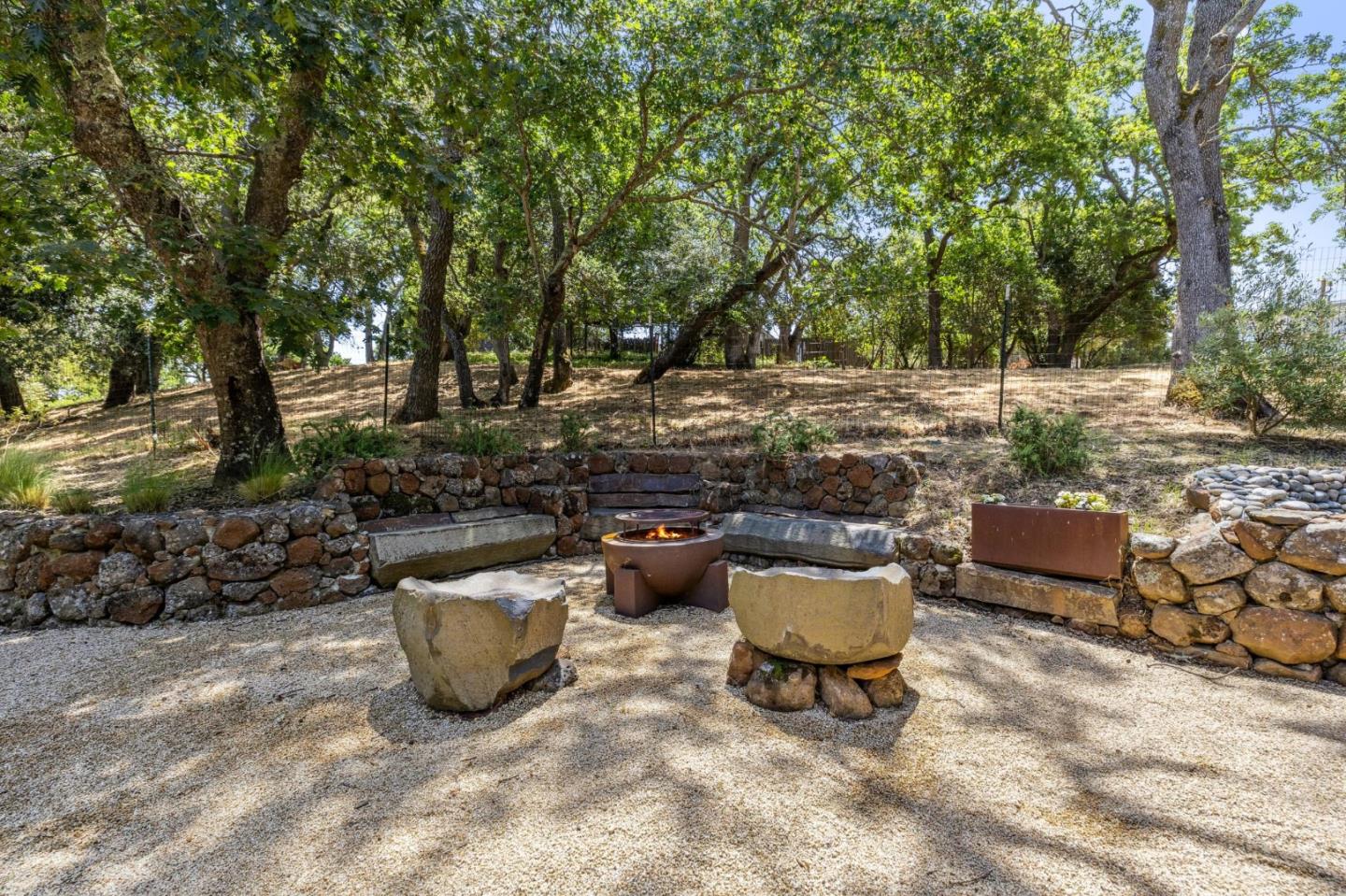 Portola Valley, California, 94028, United States, 6 Bedrooms Bedrooms, ,6 BathroomsBathrooms,Residential,For Sale,1917996