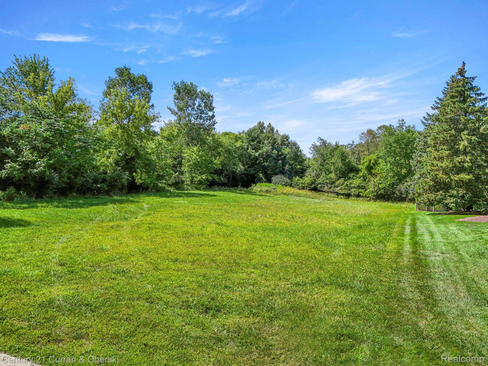 Northville, Michigan, 48168, United States, ,Residential,For Sale,1945018