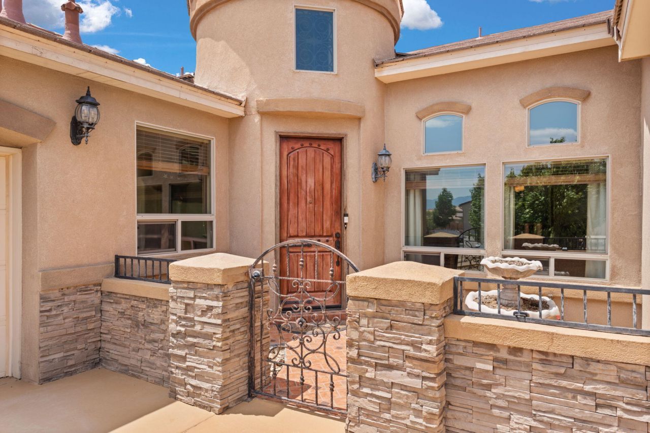 Rio Rancho, New Mexico, 87144, United States, 4 Bedrooms Bedrooms, ,3 BathroomsBathrooms,Residential,For Sale,1918092