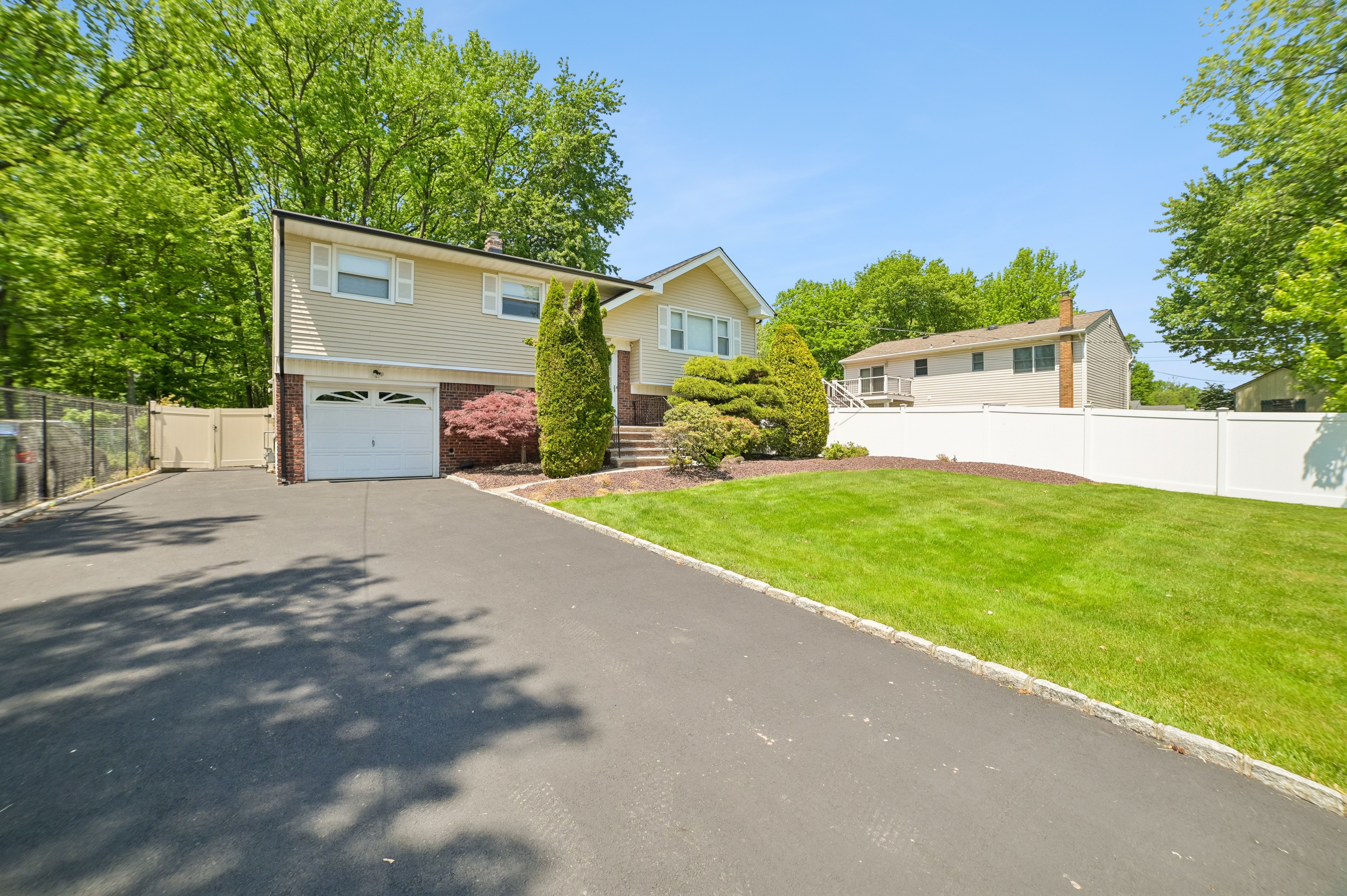  743 Wood Avenue, Edison, NJ 08820 - 物件實景