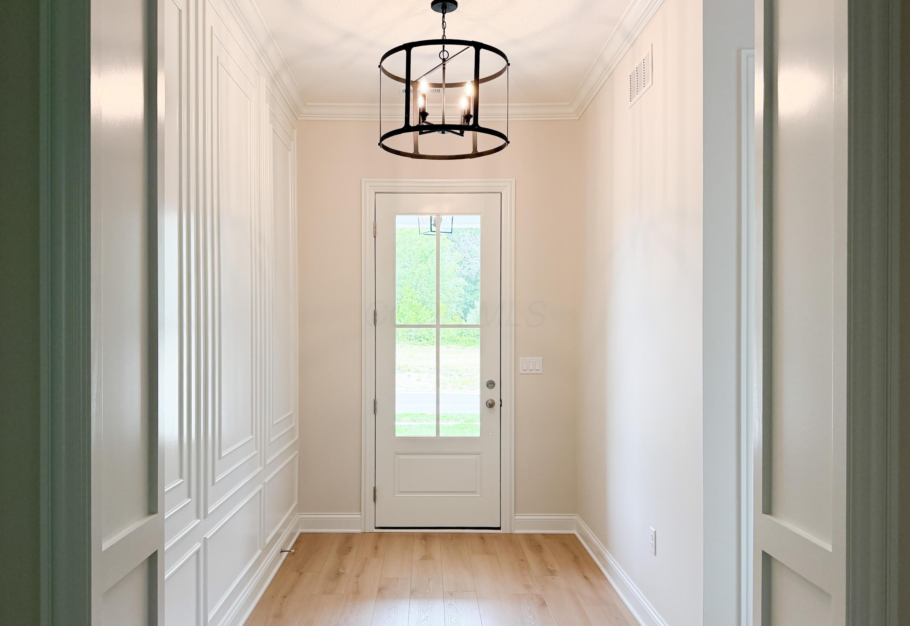 New Albany, Ohio, 43054, United States, 4 Bedrooms Bedrooms, ,3 BathroomsBathrooms,Residential,For Sale,2037324
