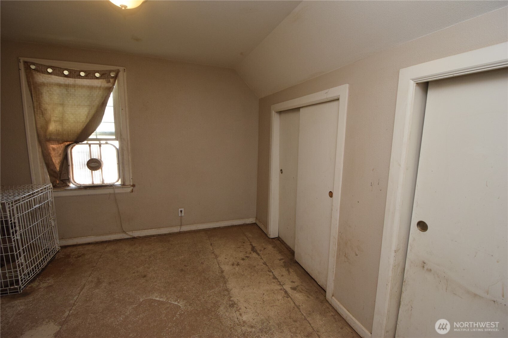 Tacoma, Washington, 98445, United States, 4 Bedrooms Bedrooms, ,1 BathroomBathrooms,Residential,For Sale,1898437