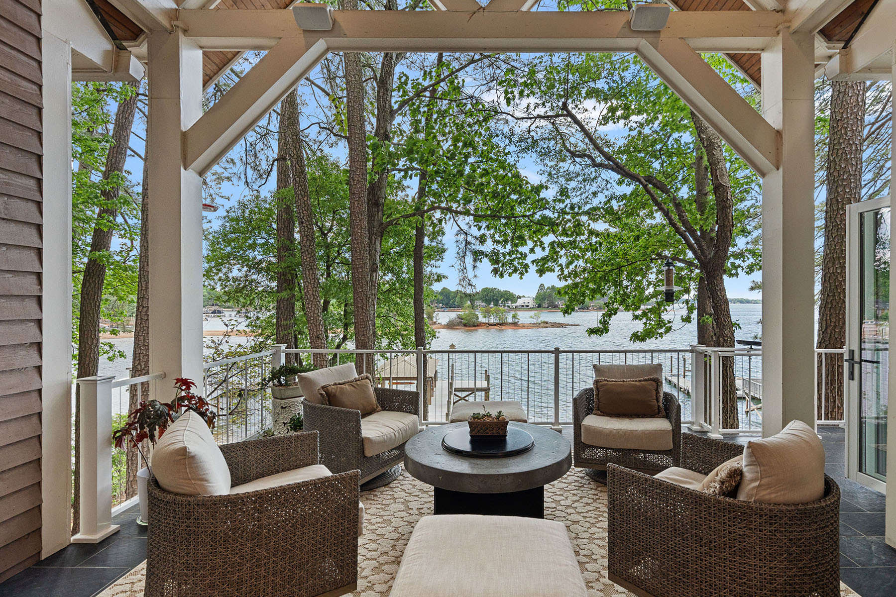  ISLAND FOREST - 物件實景