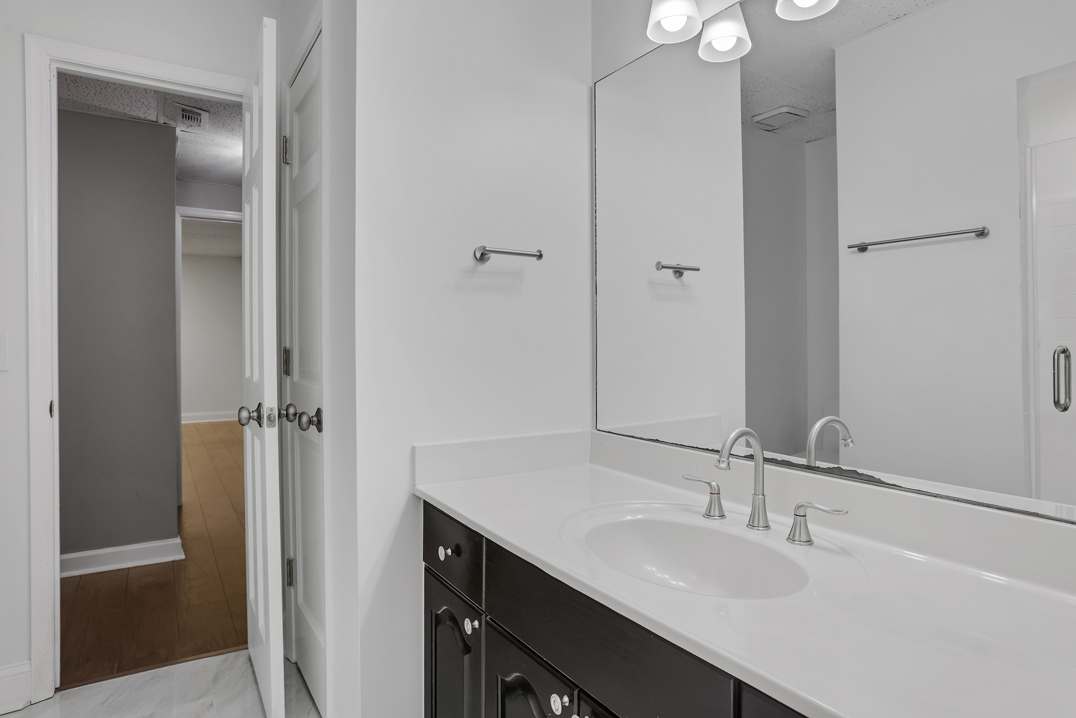  Timeless Elegance Meets Modern Sophistication in Roswell - 物件實景