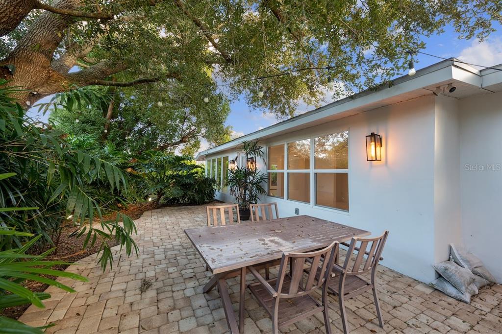 Belle Isle, Florida, 32812, United States, 3 Bedrooms Bedrooms, ,2 BathroomsBathrooms,Residential,For Sale,1995794