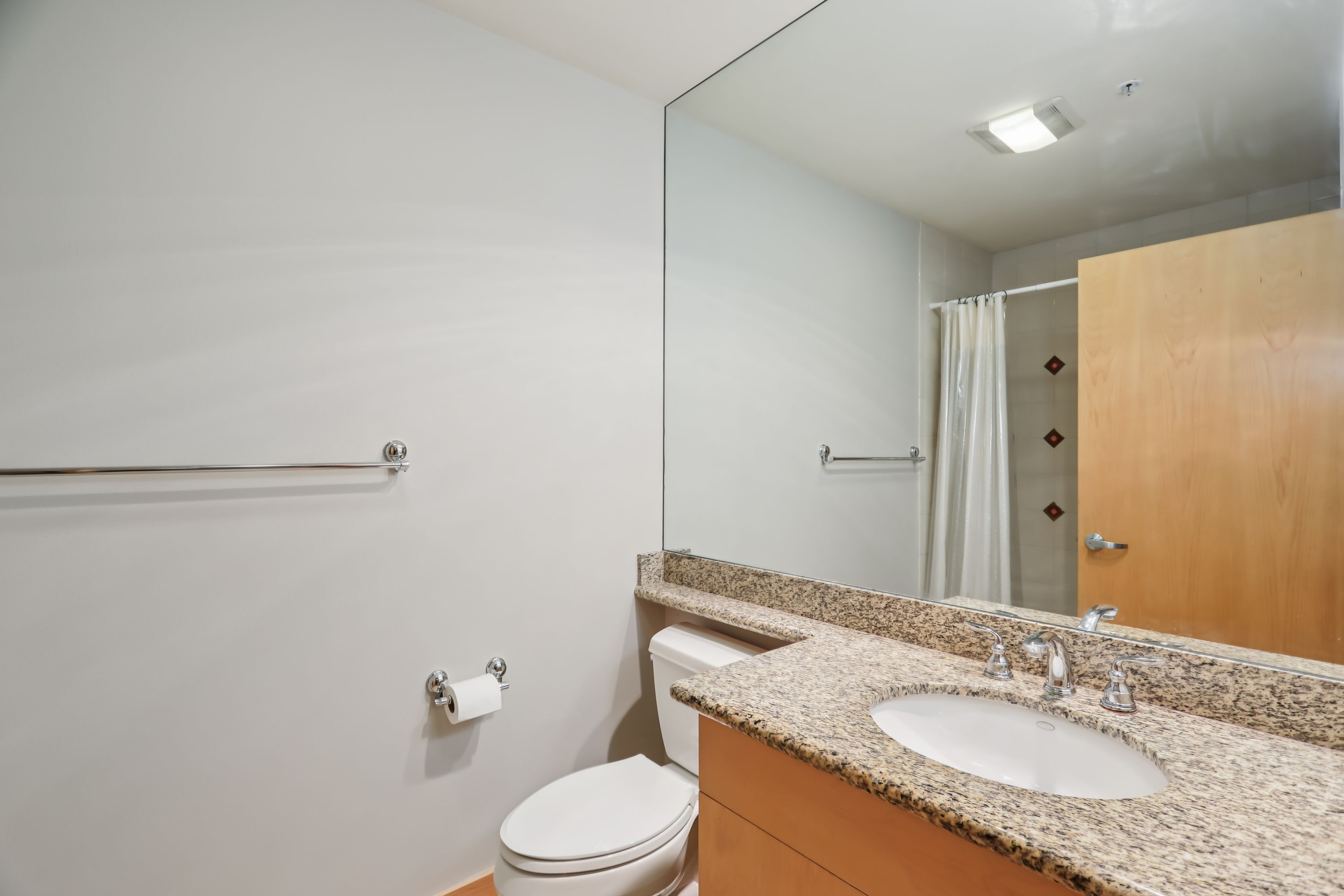  1100 106th Ave NE Unit #902, Bellevue, WA 98004 - 物件實景