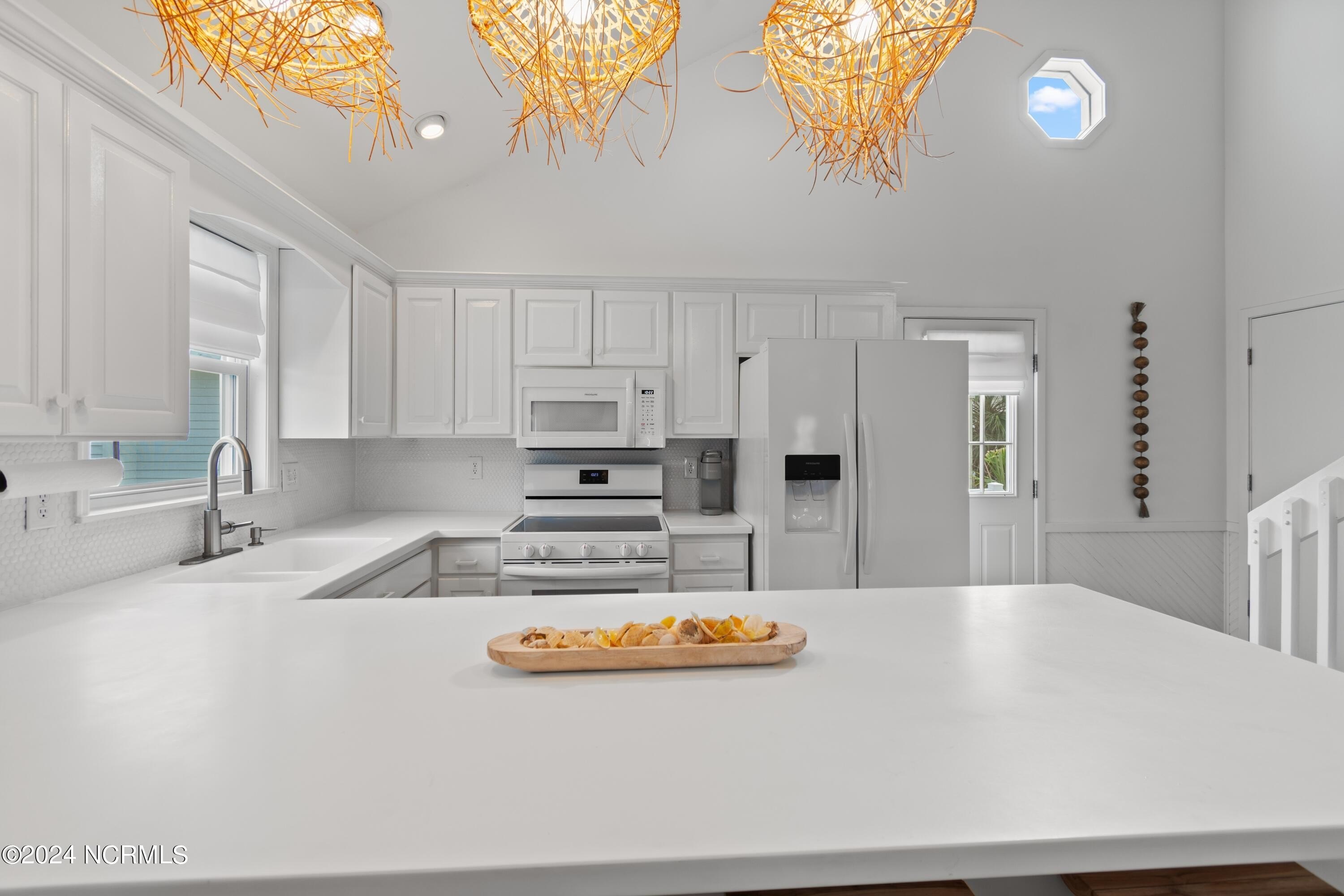 Sunset Beach, North Carolina, 28468, United States, 3 Bedrooms Bedrooms, ,2 BathroomsBathrooms,Residential,For Sale,1977790