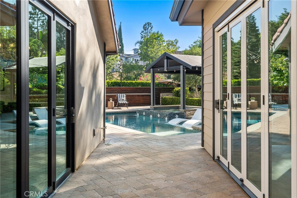 Yorba Linda, California, 92886, United States, 5 Bedrooms Bedrooms, ,6 BathroomsBathrooms,Residential,For Sale,1891782